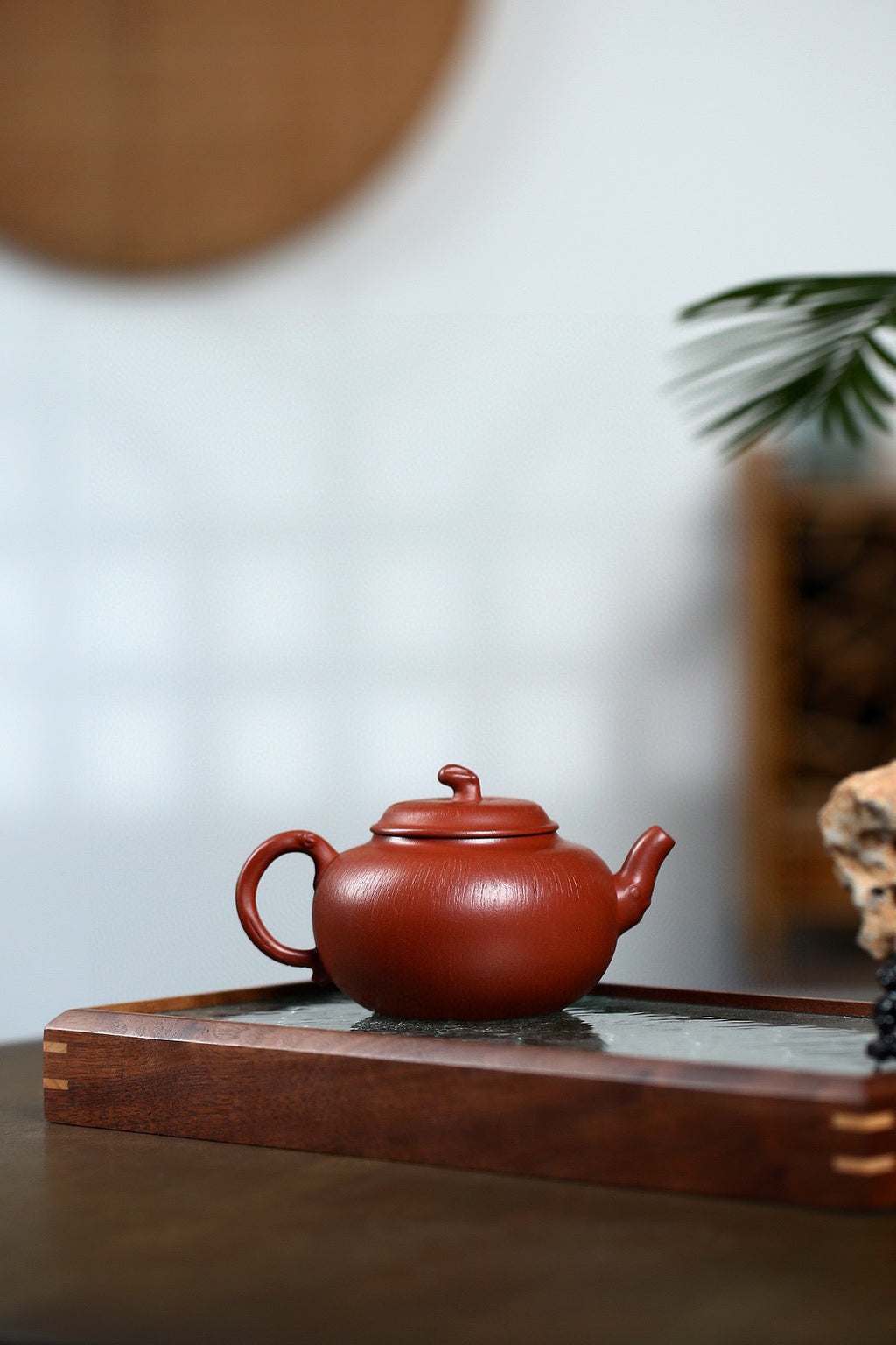 宜兴优质紫砂·工艺美术师原创【柿圆壶】精品重器！ 工艺美术师·潘老师 ——原矿极品老朱泥·220cc