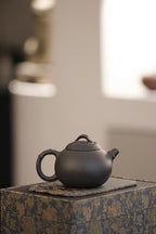 紫砂珍藏级精品｜省大师吴培林高徒·王雅丽 制【文竹壶】极品天青泥·160cc