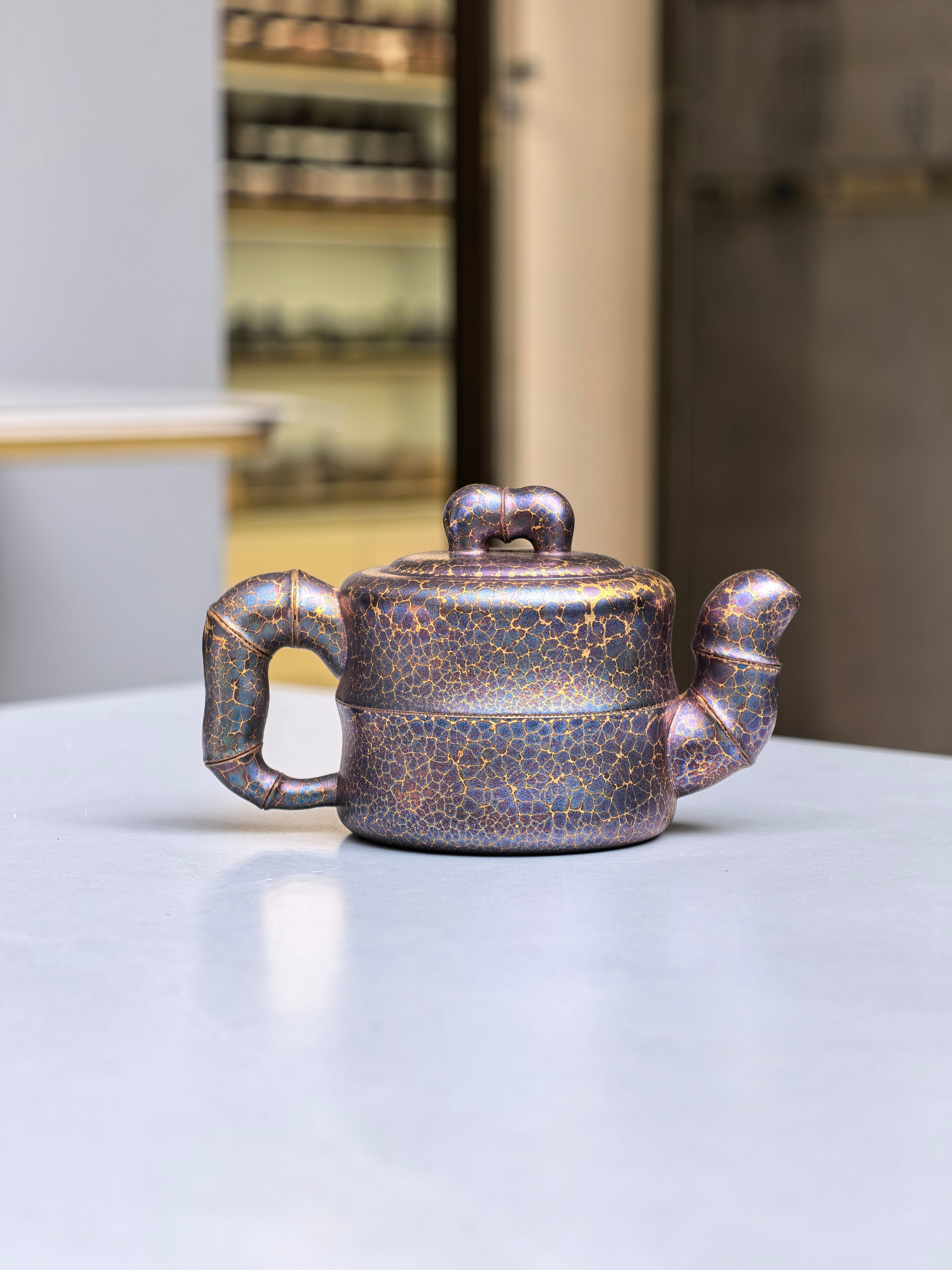 范泽锋大师高徒·省大师邱爽紫砂潜力重器【步步高升壶】原矿优质本山绿泥·330cc（紫晶贝壳烧）