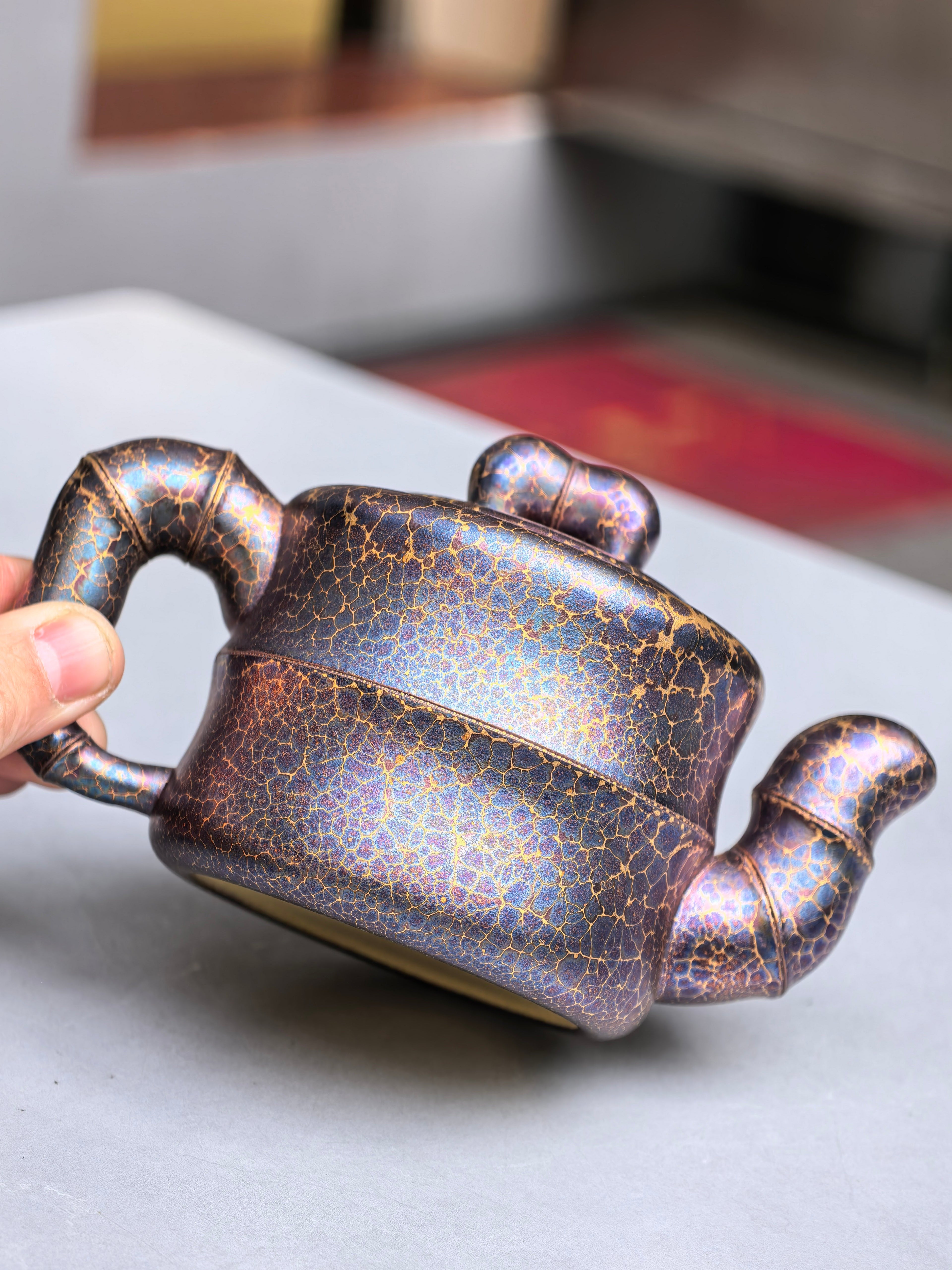 范泽锋大师高徒·省大师邱爽紫砂潜力重器【步步高升壶】原矿优质本山绿泥·330cc（紫晶贝壳烧）