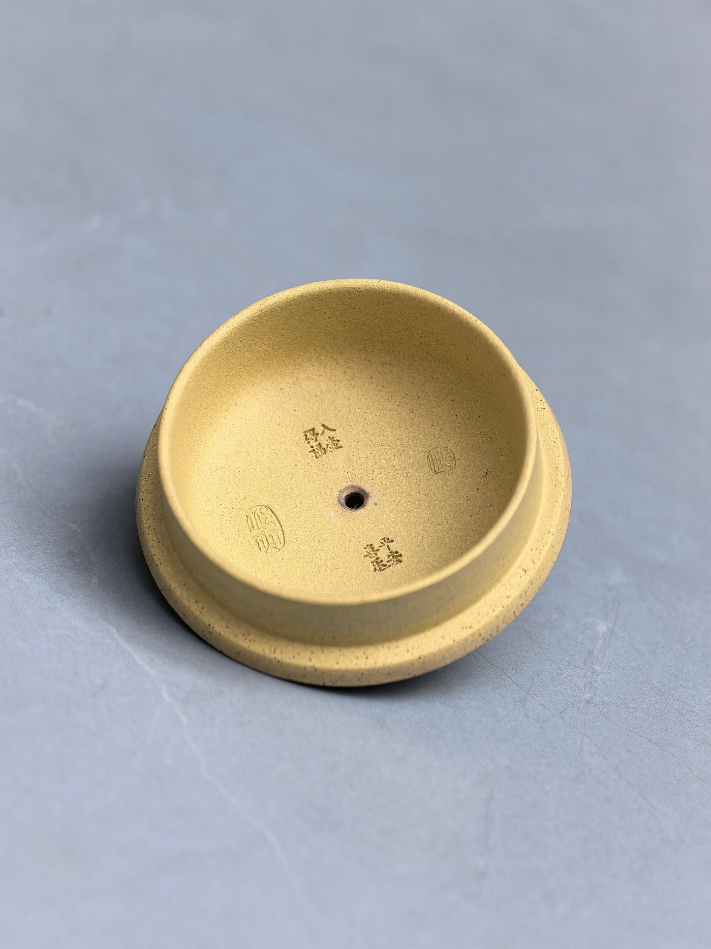 范泽锋大师高徒·省大师邱爽紫砂潜力重器【步步高升壶】原矿优质本山绿泥·330cc（紫晶贝壳烧）