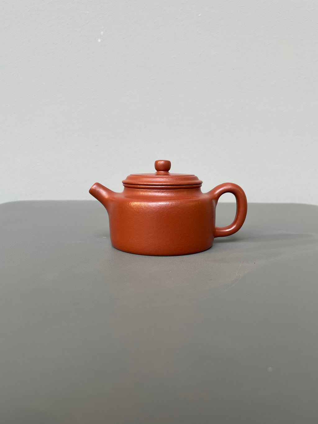 范泽锋大师高徒·省大师邱爽紫砂潜力重器【德钟壶】原矿优质粗砂朱泥·110cc