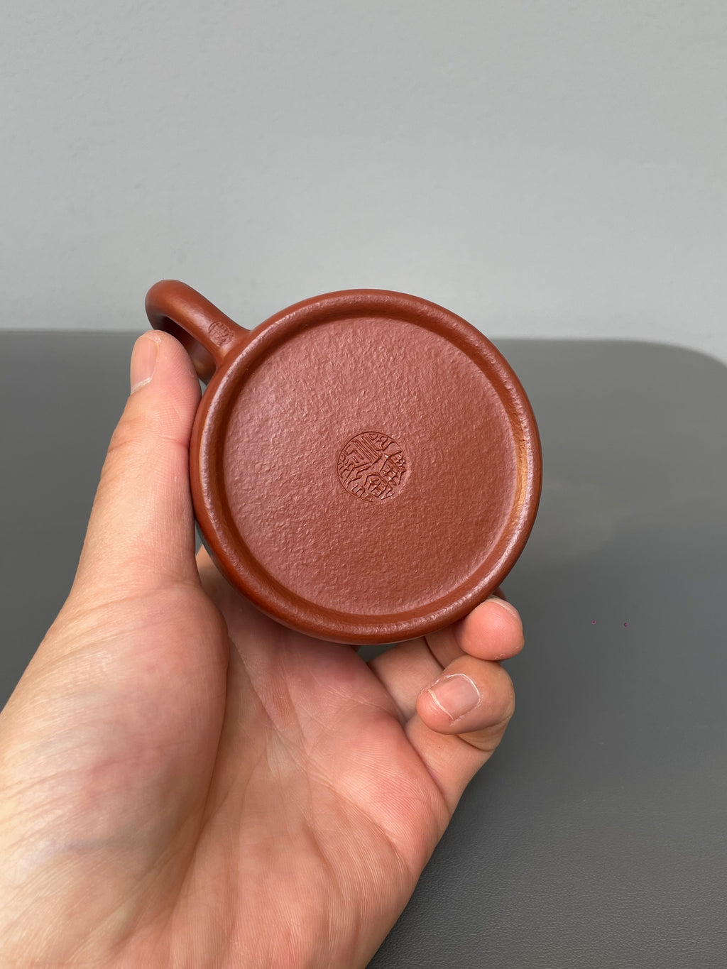 范泽锋大师高徒·省大师邱爽紫砂潜力重器【德钟壶】原矿优质粗砂朱泥·110cc