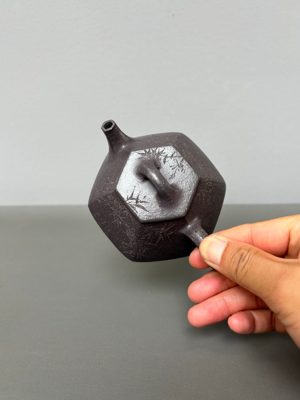 耿浩方壶 礼藏双绝🇨🇳 紫砂80后方器巨匠·耿浩巅峰之作《心舟石瓢壶》原矿极品天清泥·190cc