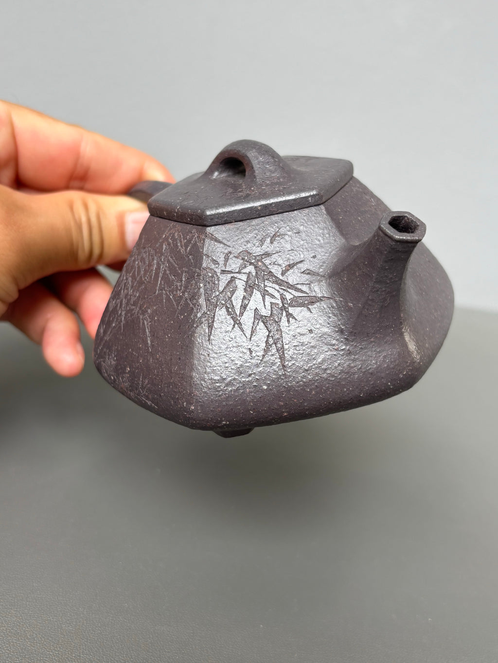 耿浩方壶 礼藏双绝🇨🇳 紫砂80后方器巨匠·耿浩巅峰之作《心舟石瓢壶》原矿极品天清泥·190cc