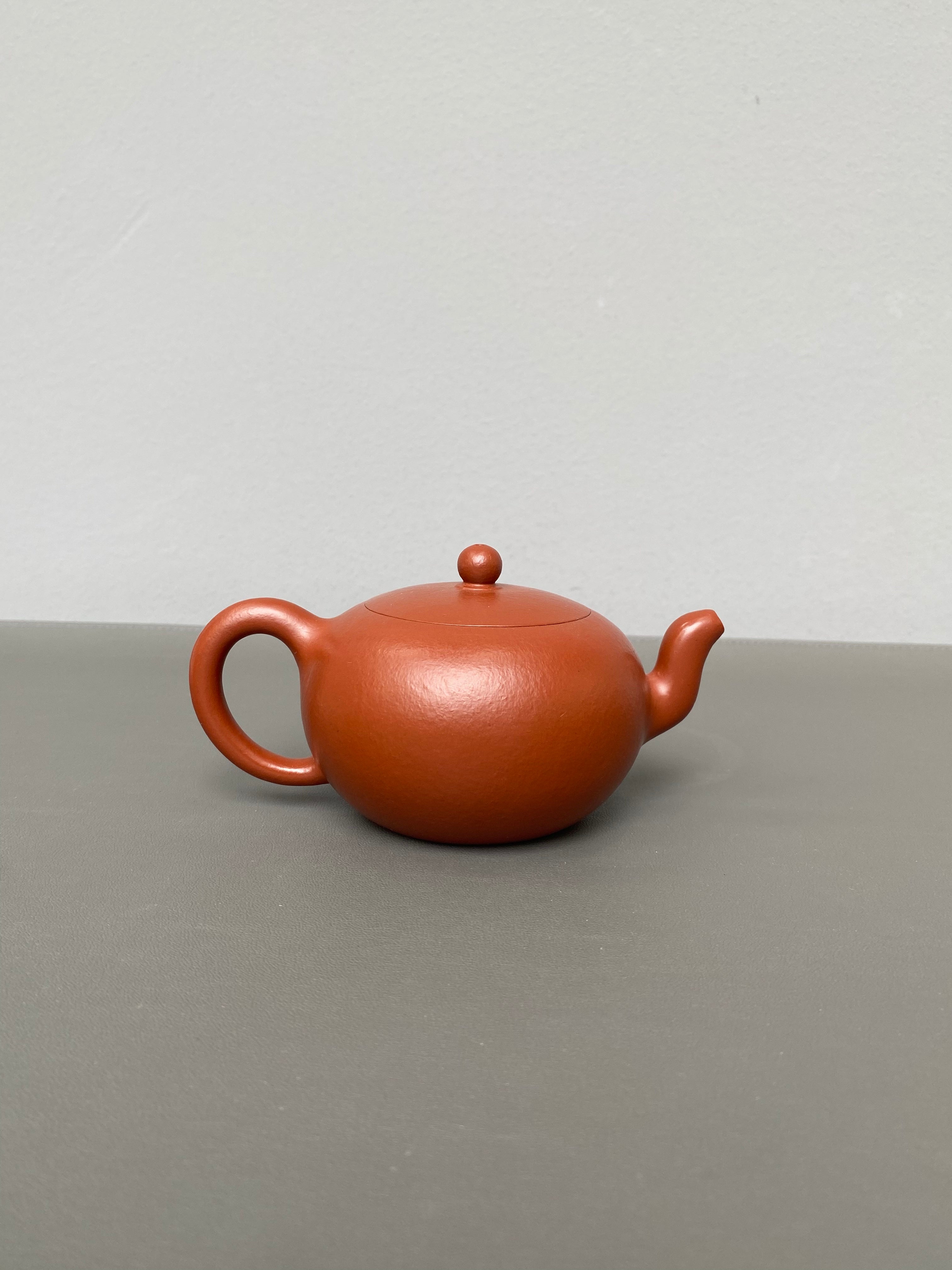 范泽锋大师高徒·省大师邱爽紫砂潜力重器【一粒珠壶】原矿优质粗砂朱泥·200cc