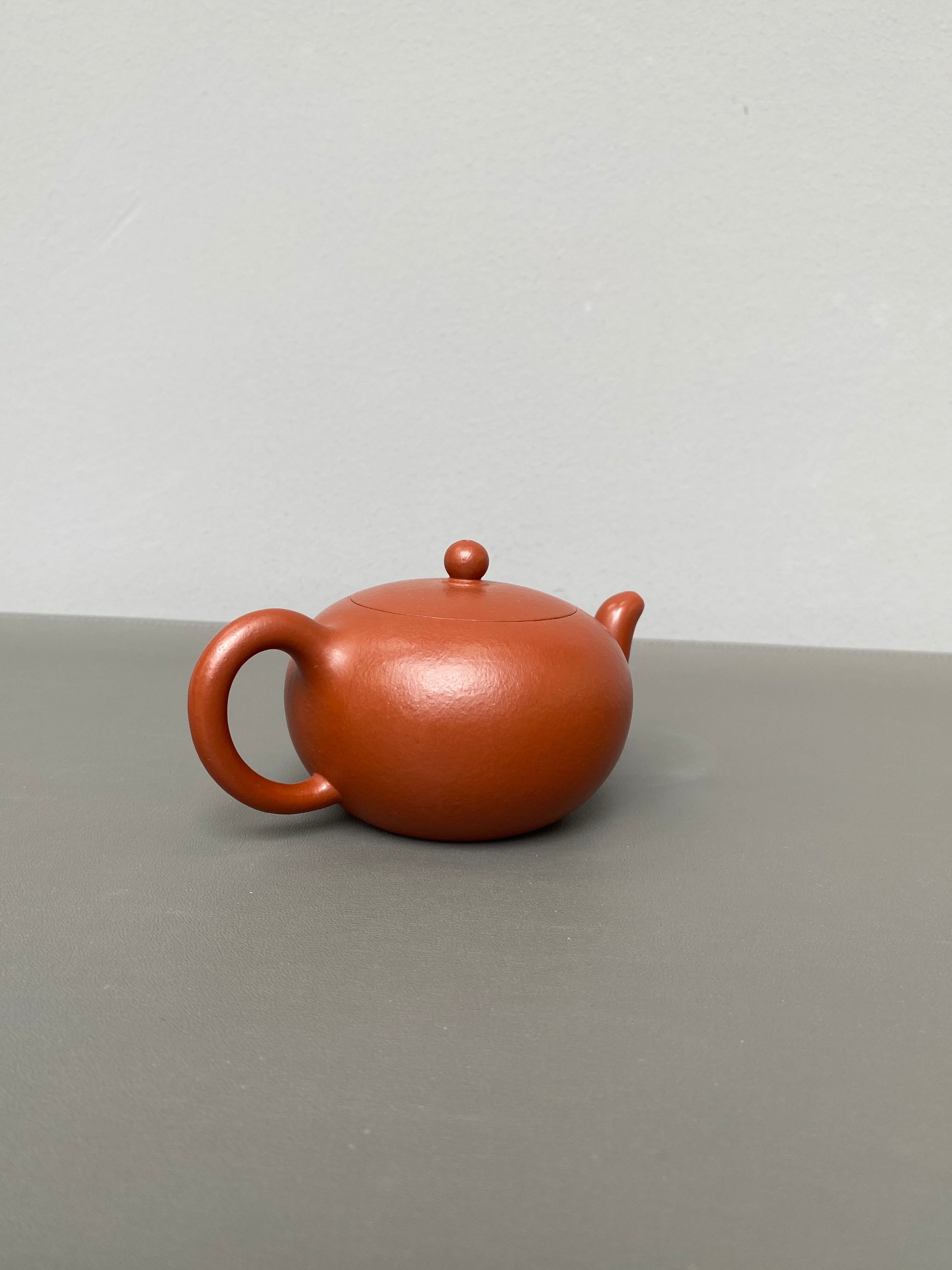 范泽锋大师高徒·省大师邱爽紫砂潜力重器【一粒珠壶】原矿优质粗砂朱泥·200cc