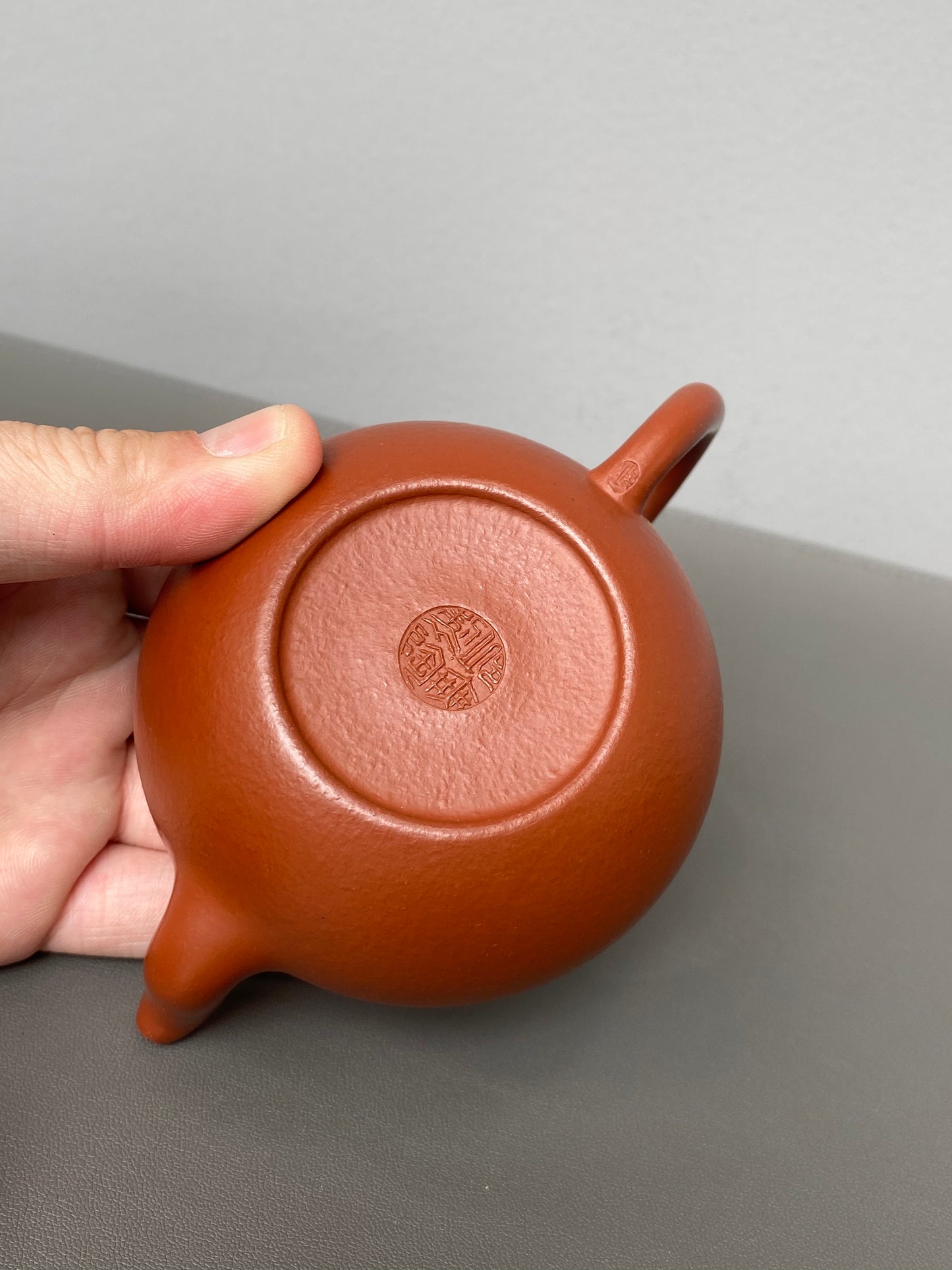 范泽锋大师高徒·省大师邱爽紫砂潜力重器【一粒珠壶】原矿优质粗砂朱泥·200cc