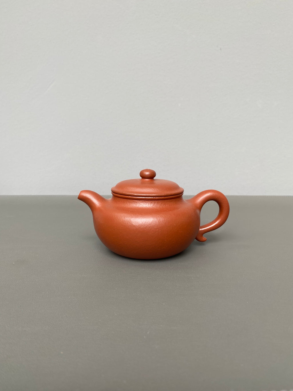范泽锋大师高徒·省大师邱爽紫砂潜力重器【仿古壶】原矿优质粗砂紫泥·200cc
