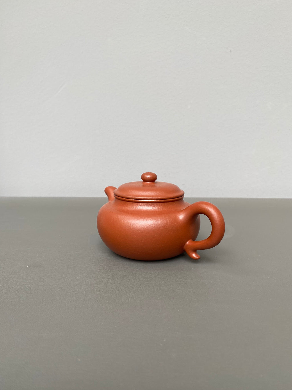 范泽锋大师高徒·省大师邱爽紫砂潜力重器【仿古壶】原矿优质粗砂紫泥·200cc