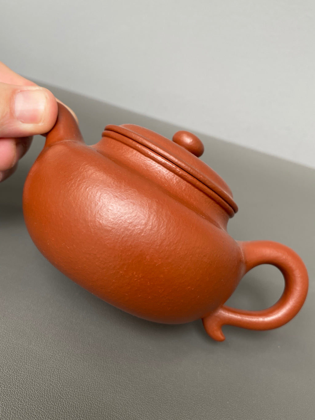 范泽锋大师高徒·省大师邱爽紫砂潜力重器【仿古壶】原矿优质粗砂紫泥·200cc