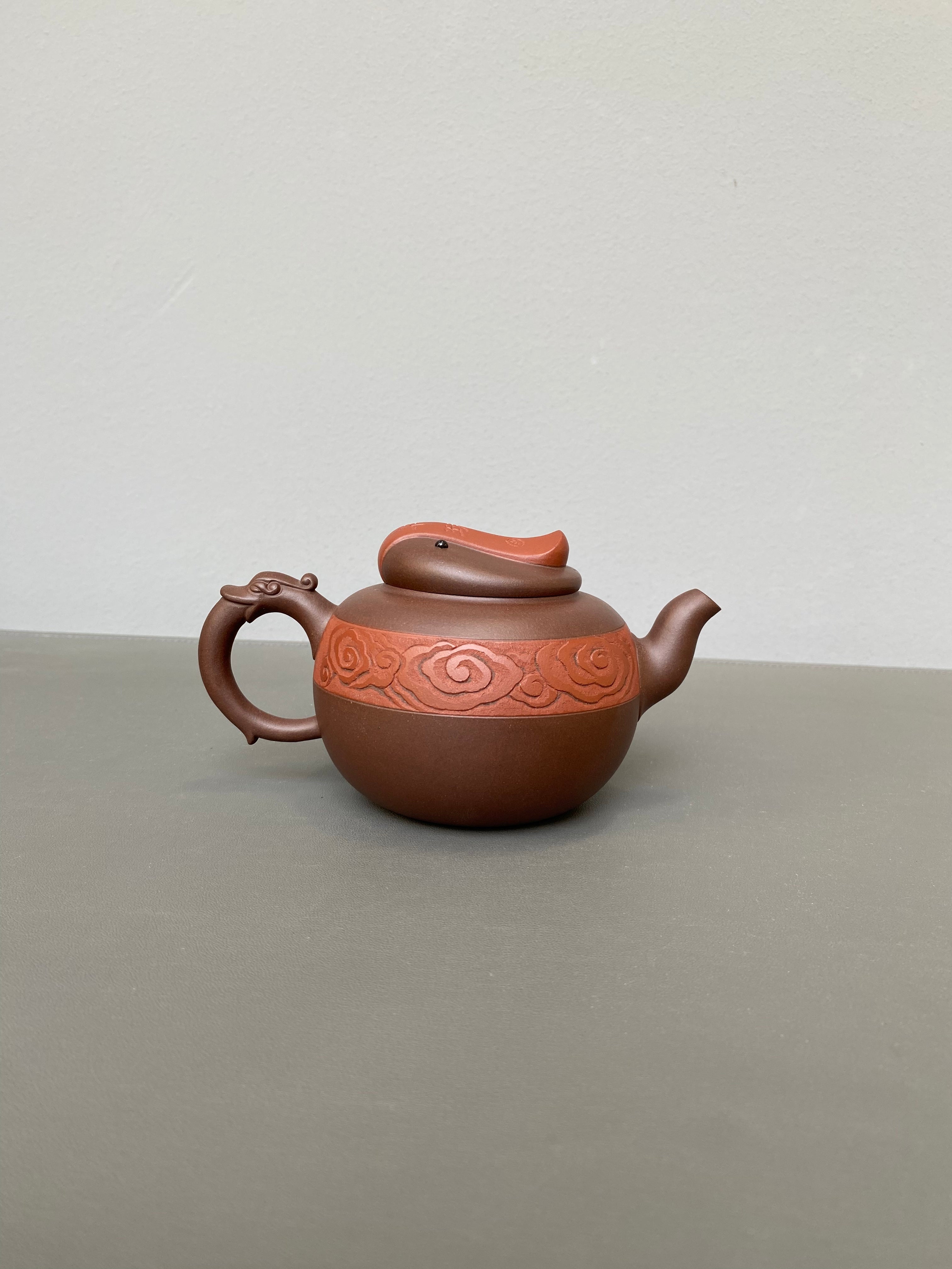 储立之大师 中国陶瓷艺术终身成就奖获得者 典藏重器【云纹祥瑞壶】原矿优质紫泥·380cc