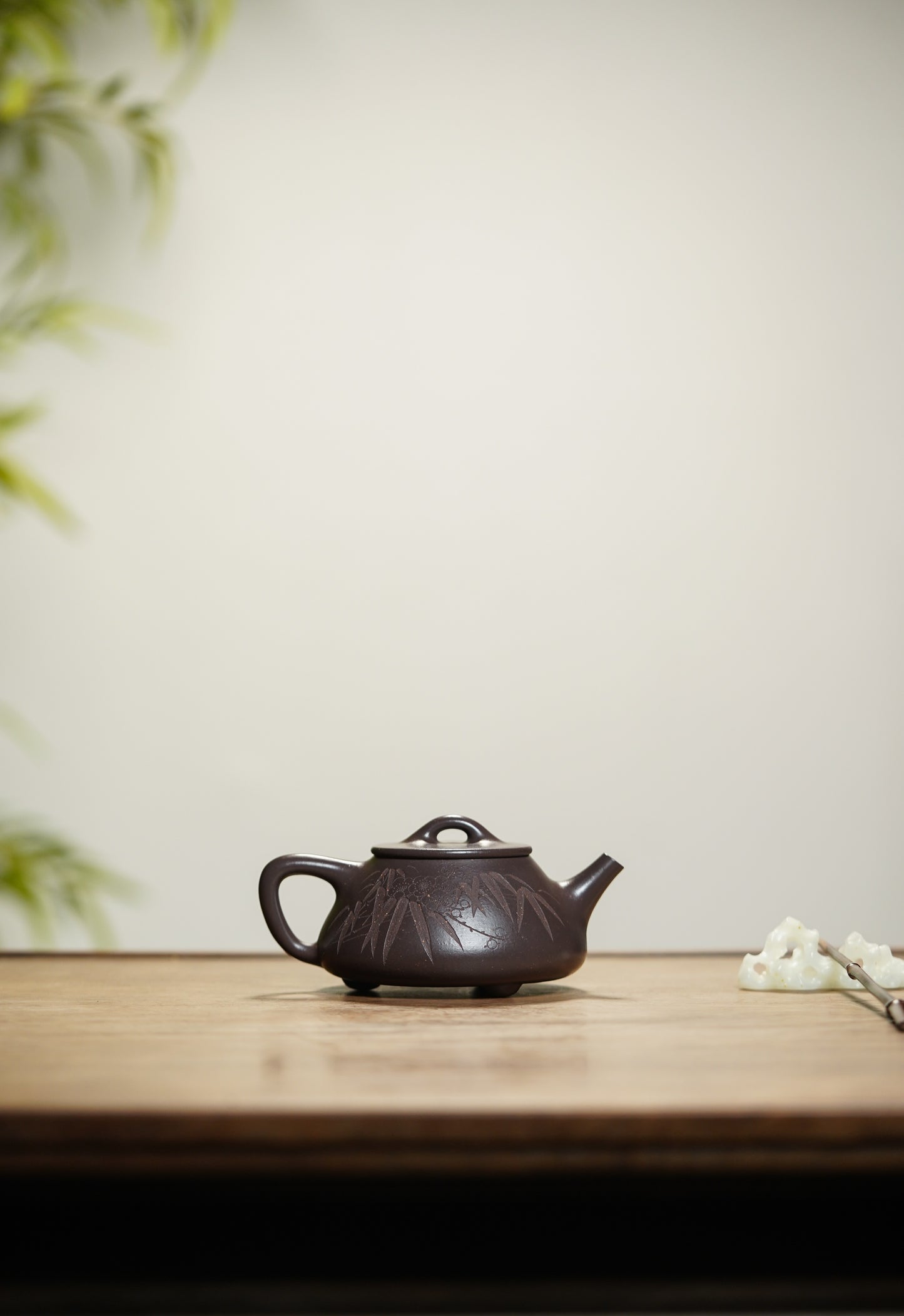 新品👍石陶紫砂 礼藏至尊紫砂界当代梅王“宜三石”·朱炳浩(石陶）巅峰之作《平盖石瓢壶》原矿优质老紫泥·230cc
