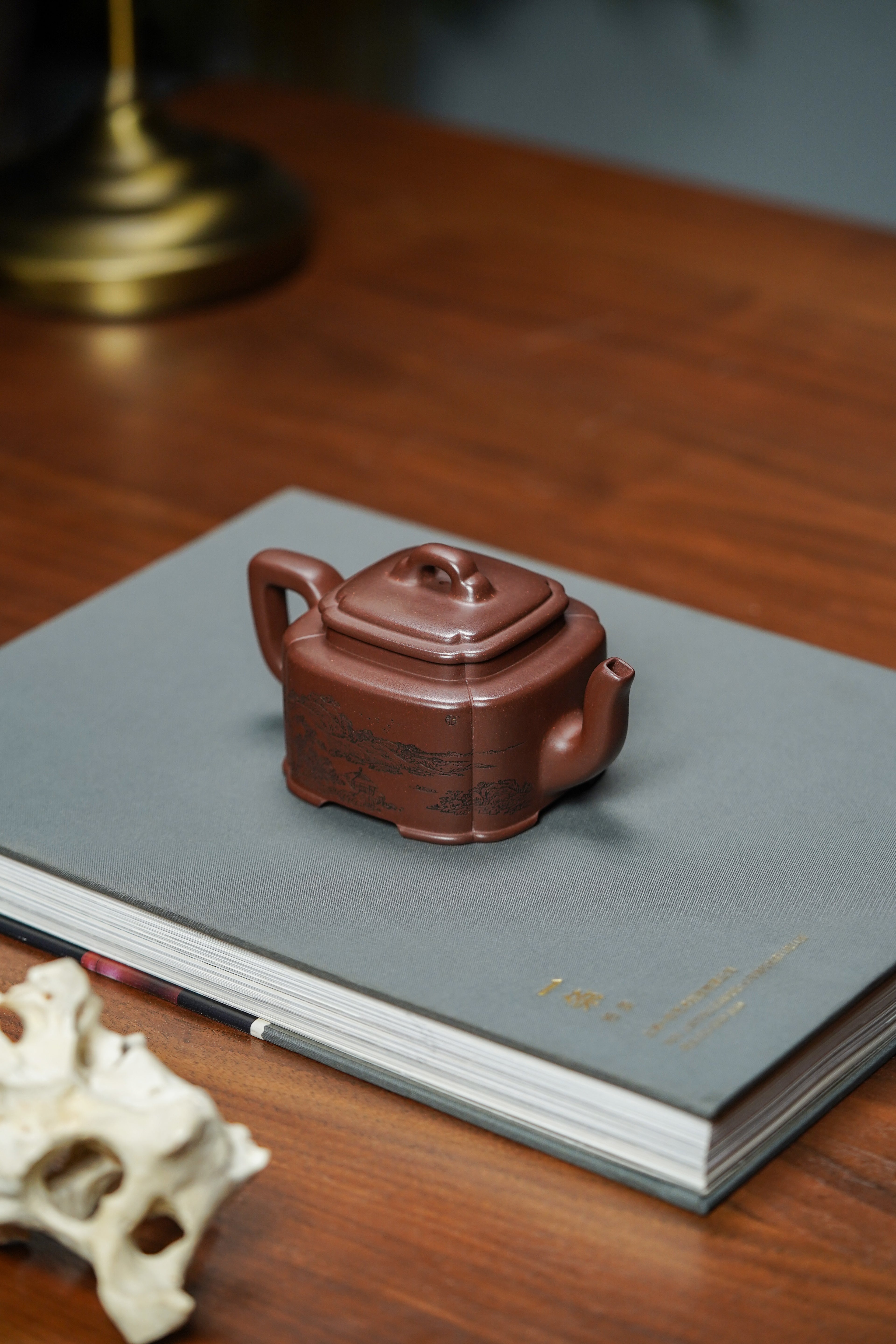 新品首发🧧宏林山水·礼藏天下｜陈宏林大师传世巅峰臻品【 四方桥鼎壶】原矿优质底槽清·180cc