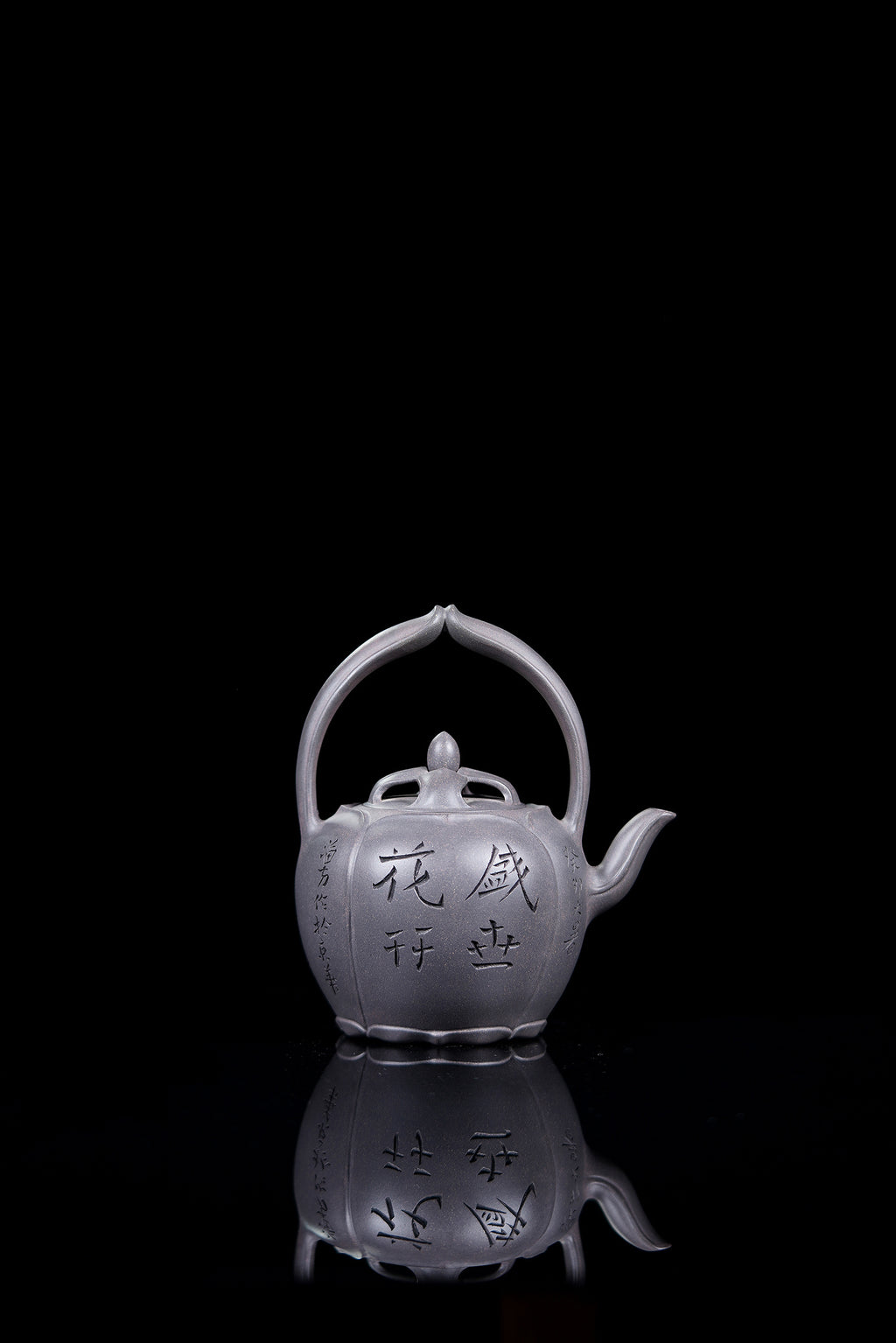储立之大师 中国陶瓷艺术终身成就奖获得者 典藏重器【玉兰提梁壶】原矿优质青灰段·450cc