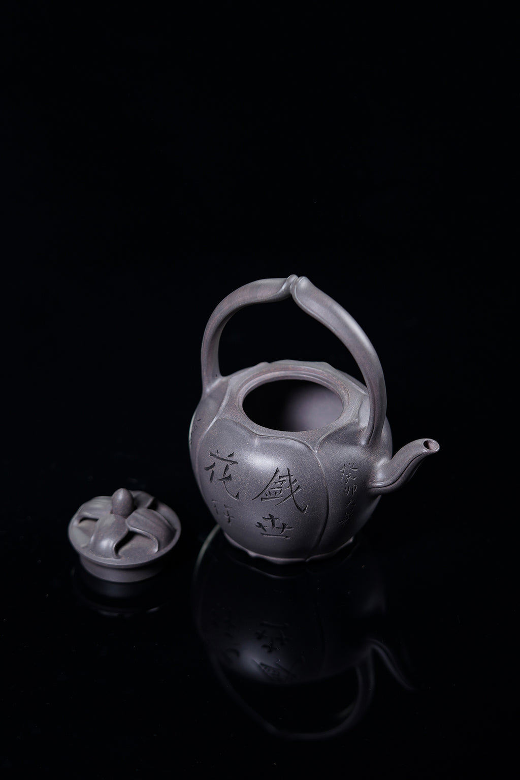 储立之大师 中国陶瓷艺术终身成就奖获得者 典藏重器【玉兰提梁壶】原矿优质青灰段·450cc