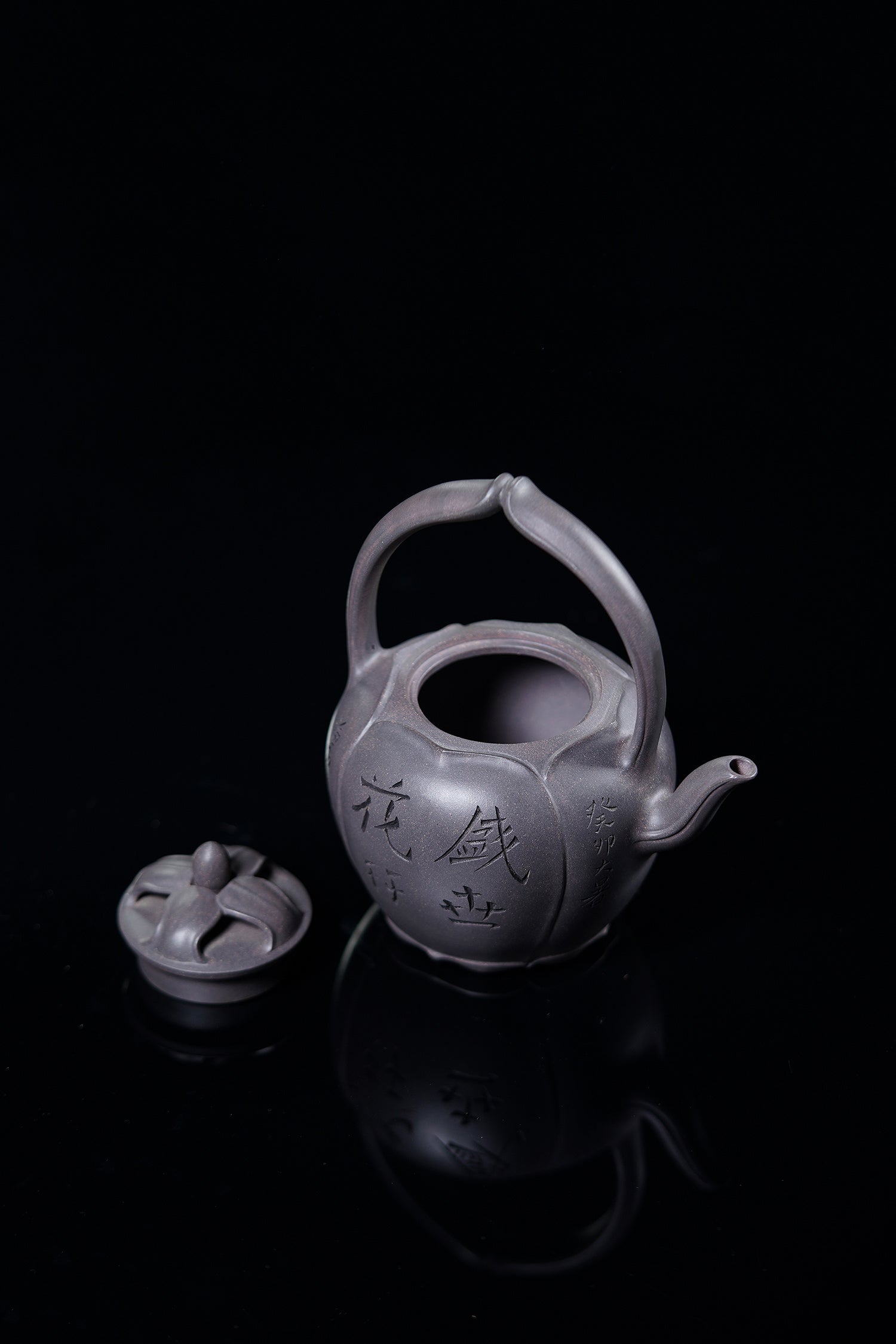 储立之大师 中国陶瓷艺术终身成就奖获得者 典藏重器【玉兰提梁壶】原矿优质青灰段·450cc