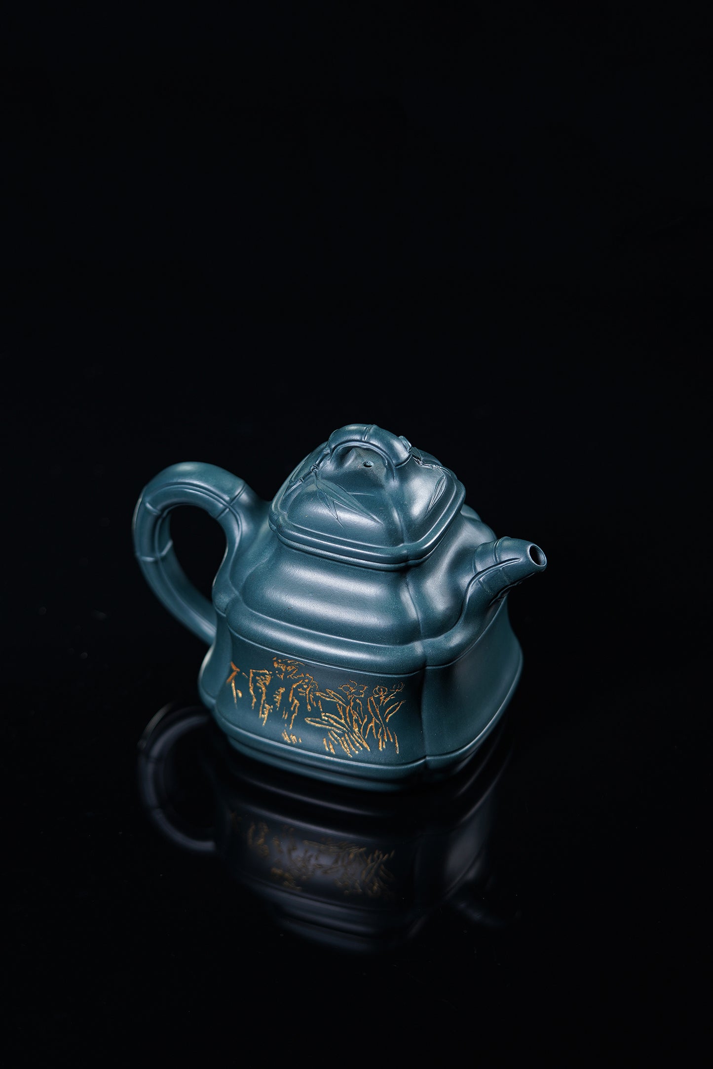 储立之大师 中国陶瓷艺术终身成就奖获得者 典藏重器【四方竹鼎壶】优质民国绿·620cc
