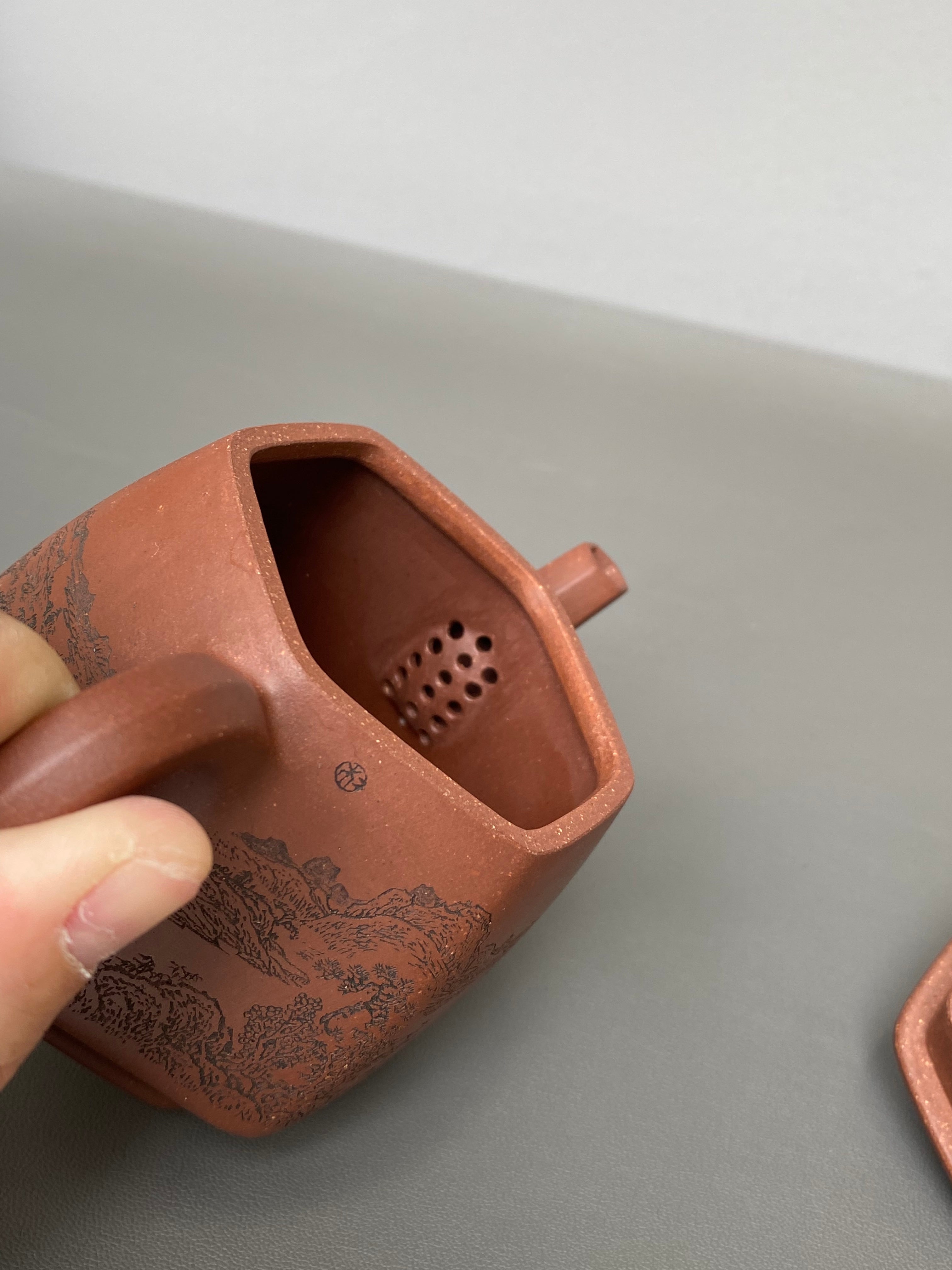 新品首发🧧宏林山水·礼藏天下｜陈宏林大师传世巅峰臻品【六方云顶壶】原矿优质底槽清·280cc