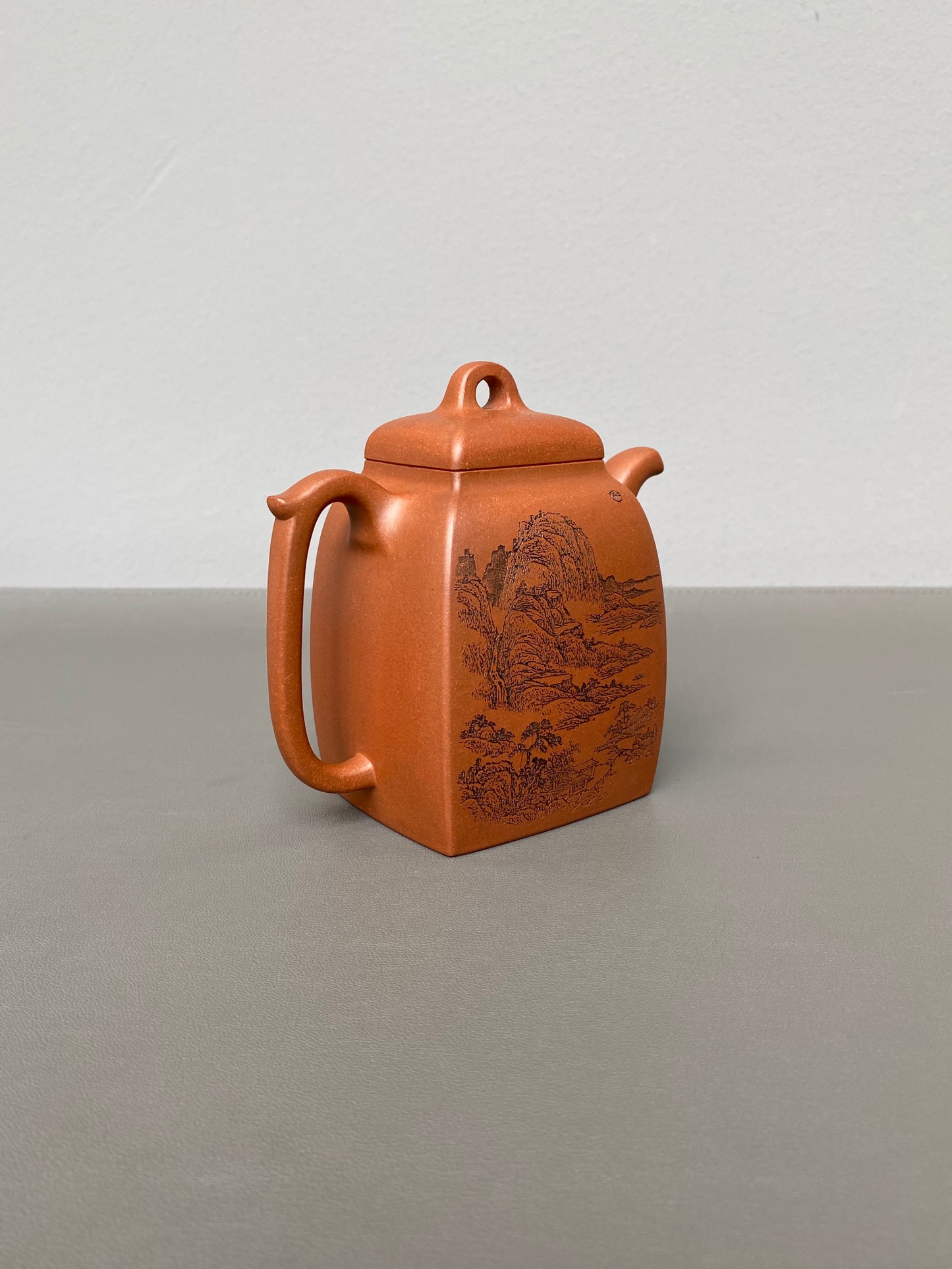 新品首发🧧宏林山水·礼藏天下｜陈宏林大师传世巅峰臻品【汉方壶】原矿优质清水泥·280cc