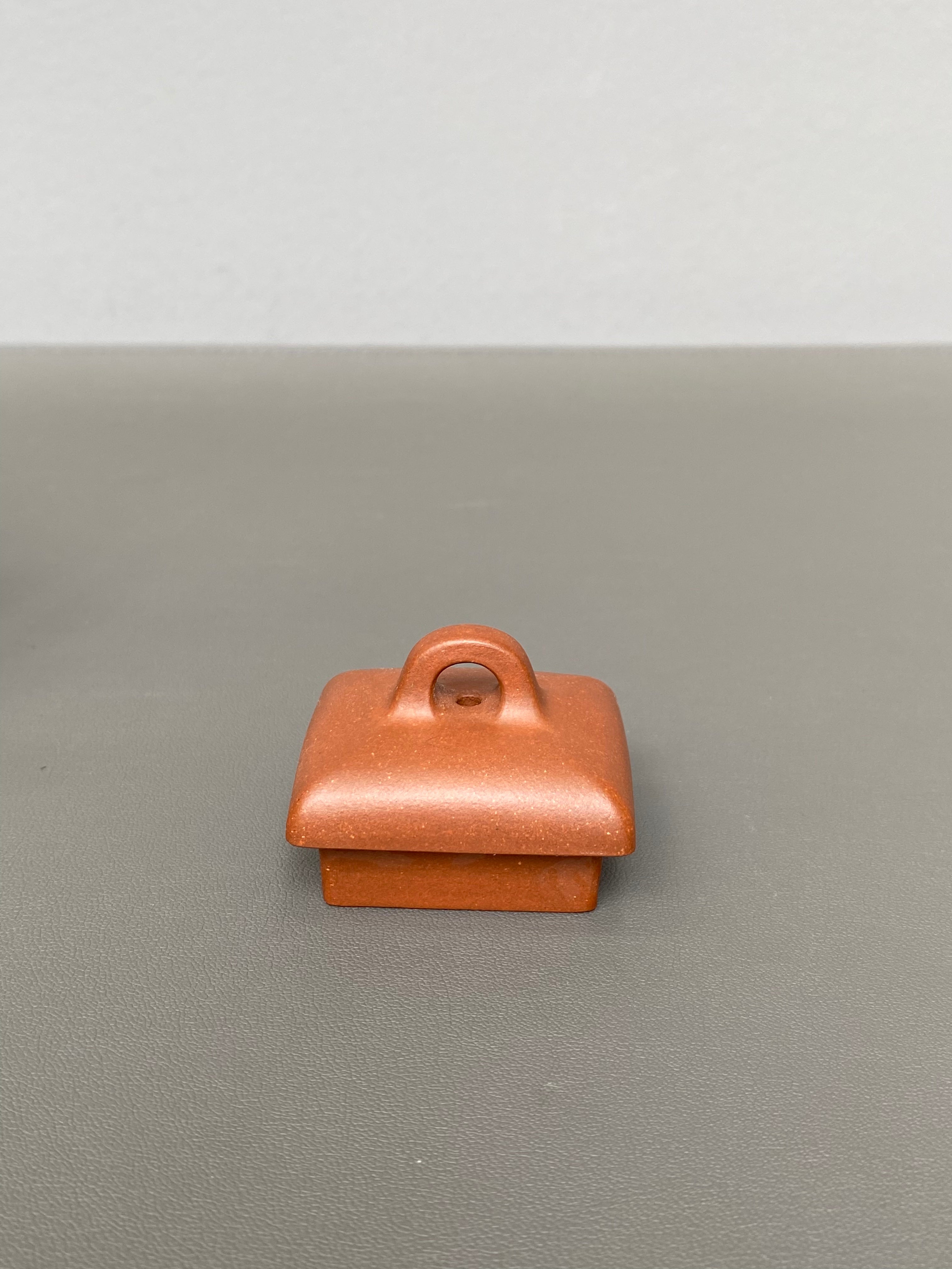新品首发🧧宏林山水·礼藏天下｜陈宏林大师传世巅峰臻品【汉方壶】原矿优质清水泥·280cc - ZishaTeapotChina