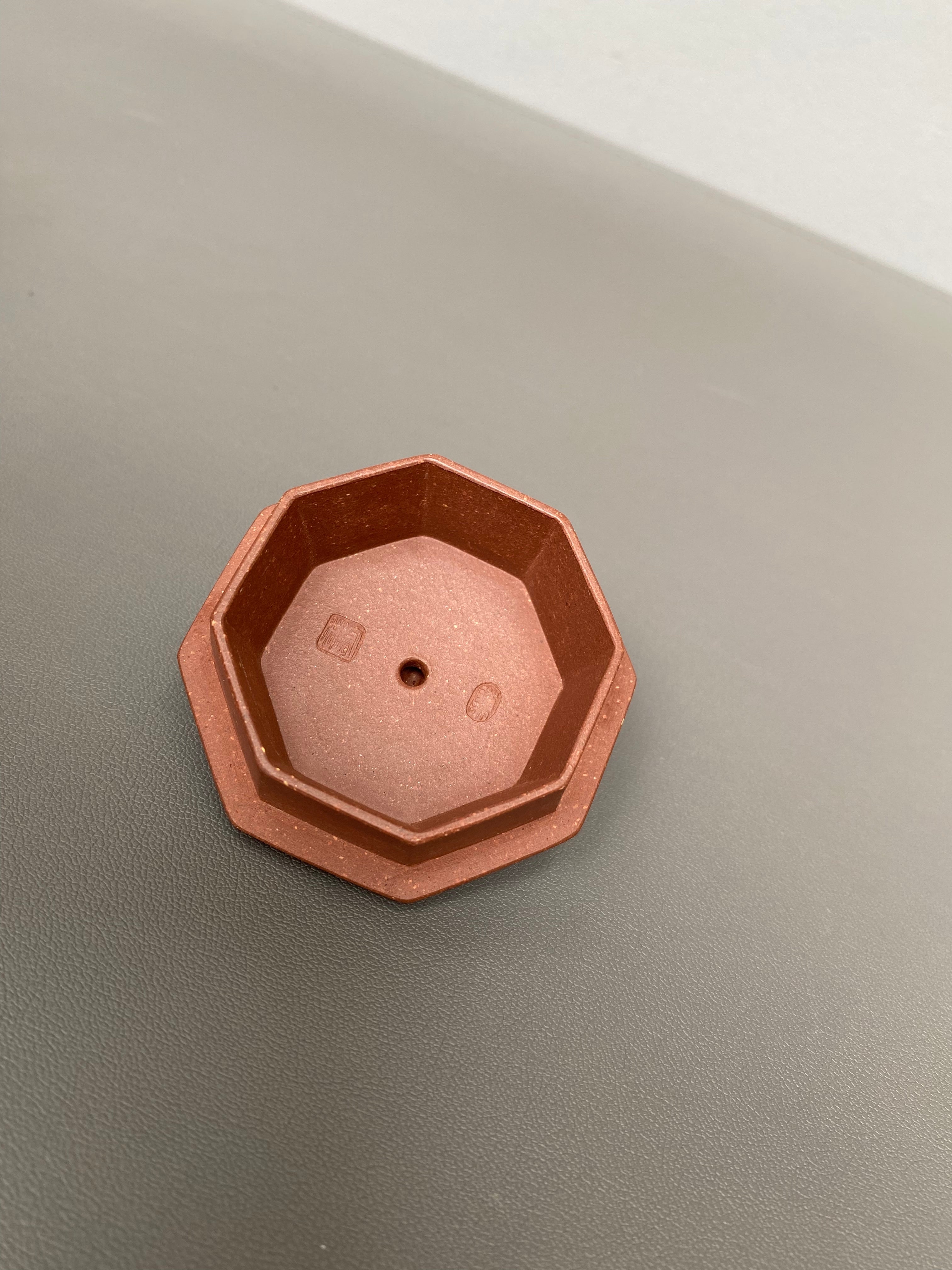 新品首发🧧宏林山水·礼藏天下｜陈宏林大师传世巅峰臻品【八方井栏壶】原矿优质底槽清·280cc - ZishaTeapotChina
