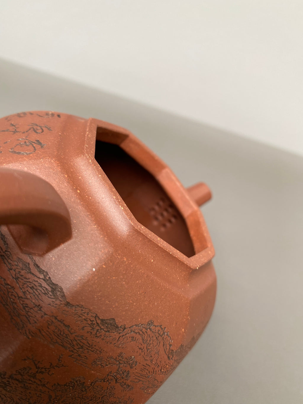新品首发🧧宏林山水·礼藏天下｜陈宏林大师传世巅峰臻品【八方井栏壶】原矿优质底槽清·280cc - ZishaTeapotChina