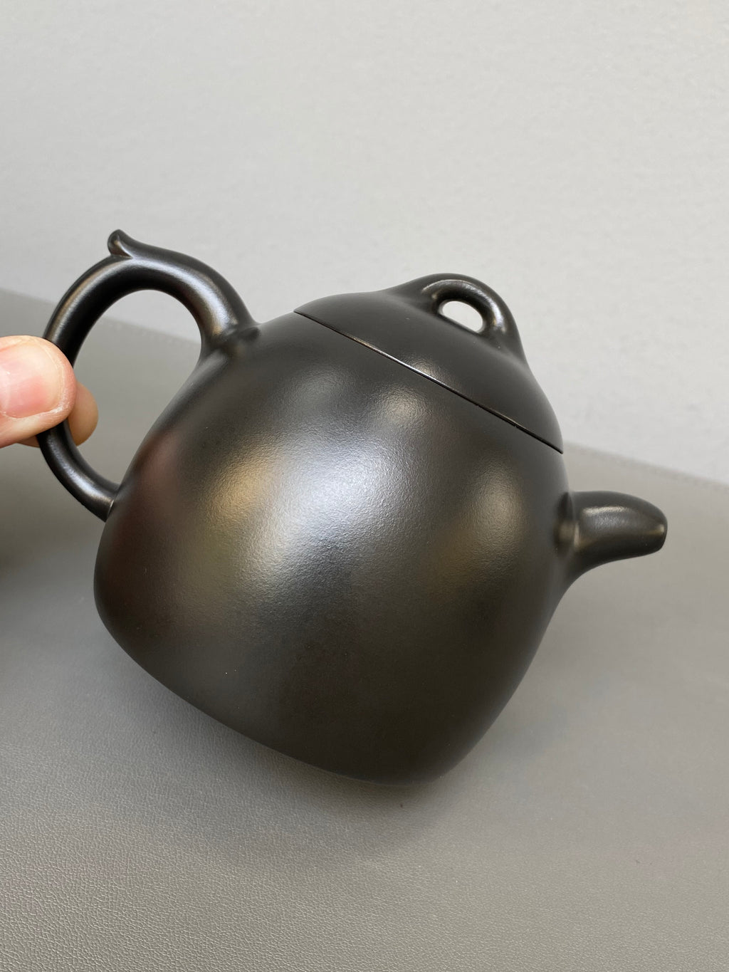 新品❤️范泽锋大师高徒·省大师邱爽紫砂潜力重器【秦权壶】原矿优质紫泥还原烧·280cc