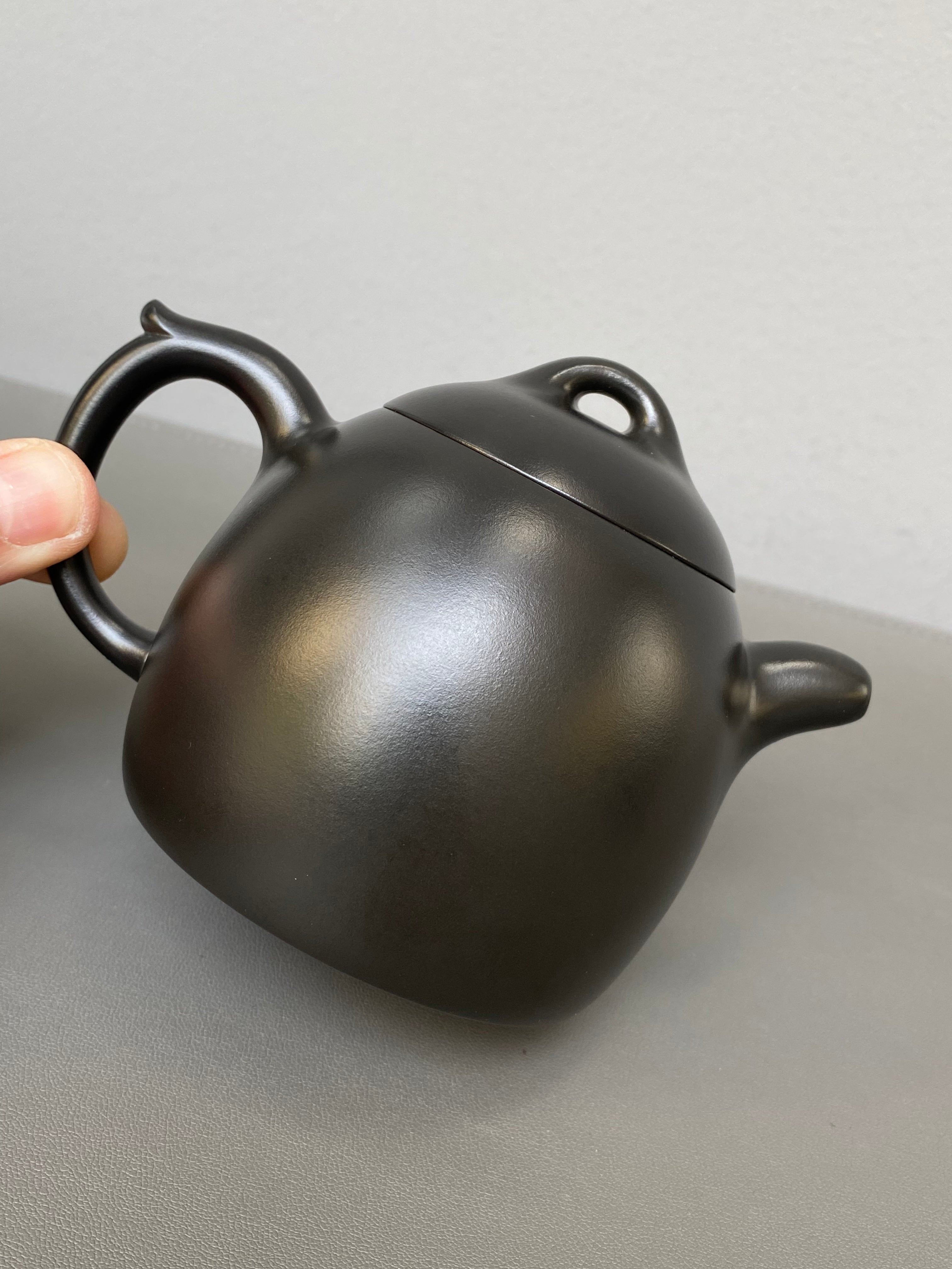 新品❤️范泽锋大师高徒·省大师邱爽紫砂潜力重器【秦权壶】原矿优质紫泥还原烧·280cc