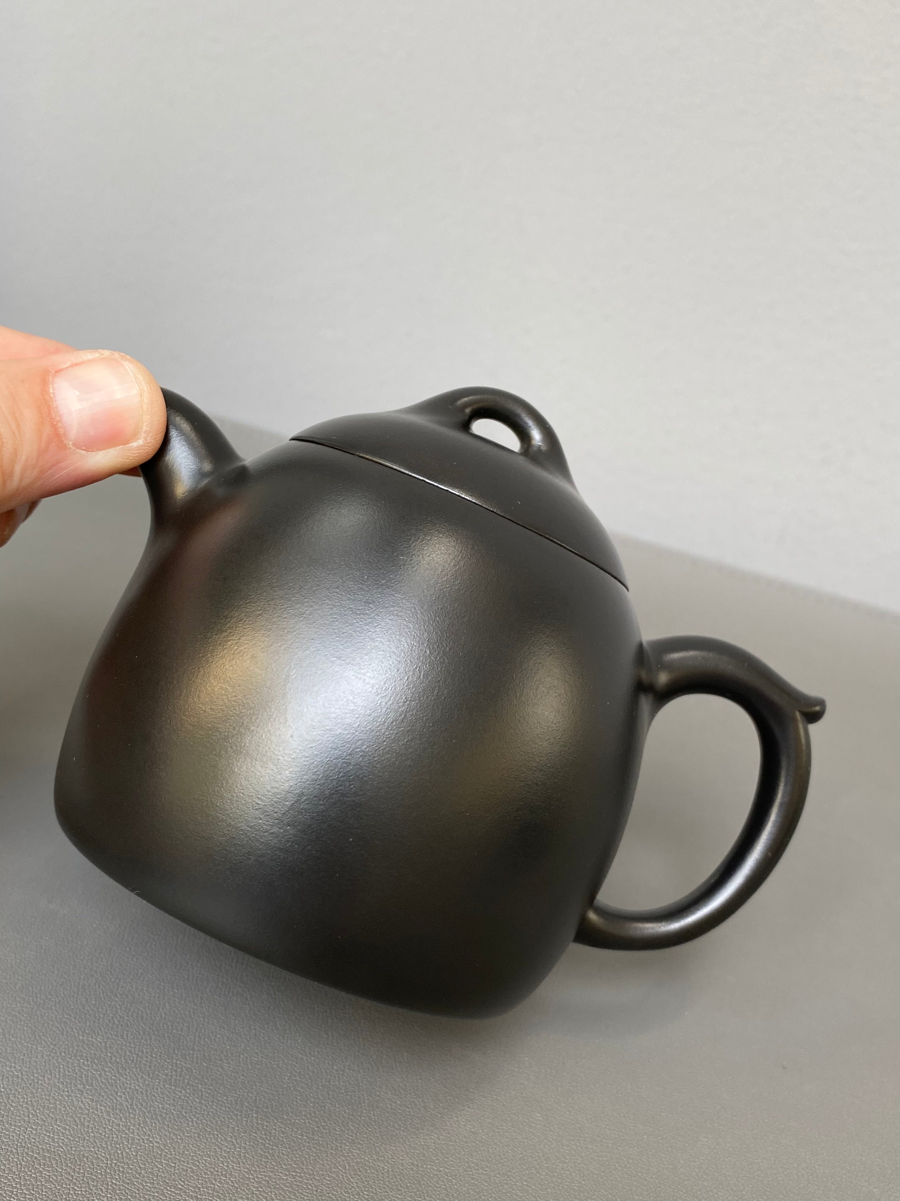 新品❤️范泽锋大师高徒·省大师邱爽紫砂潜力重器【秦权壶】原矿优质紫泥还原烧·280cc
