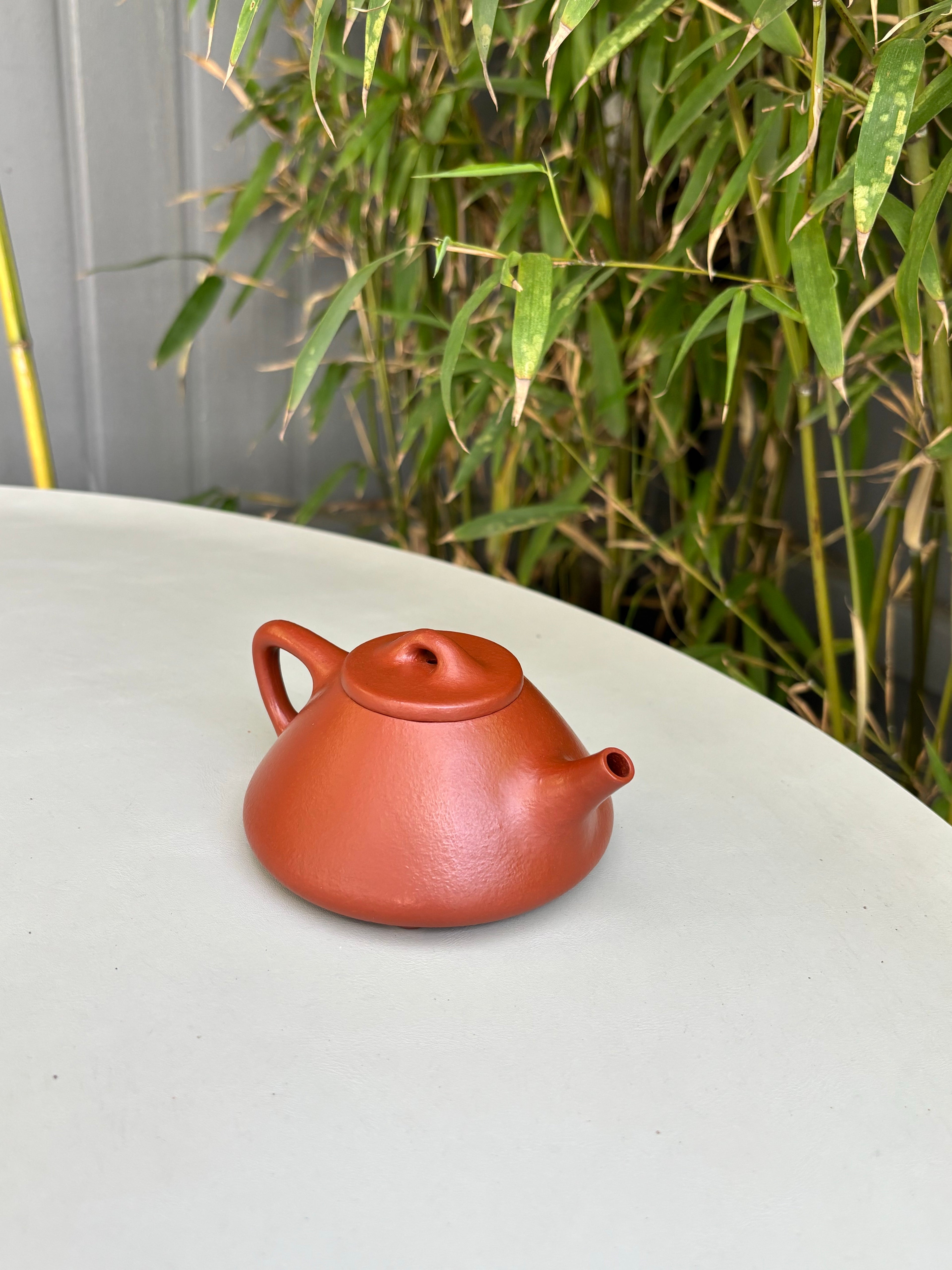 范泽锋大师高徒·省大师邱爽紫砂潜力重器【子冶石瓢壶】原矿优质粗砂朱泥·170cc