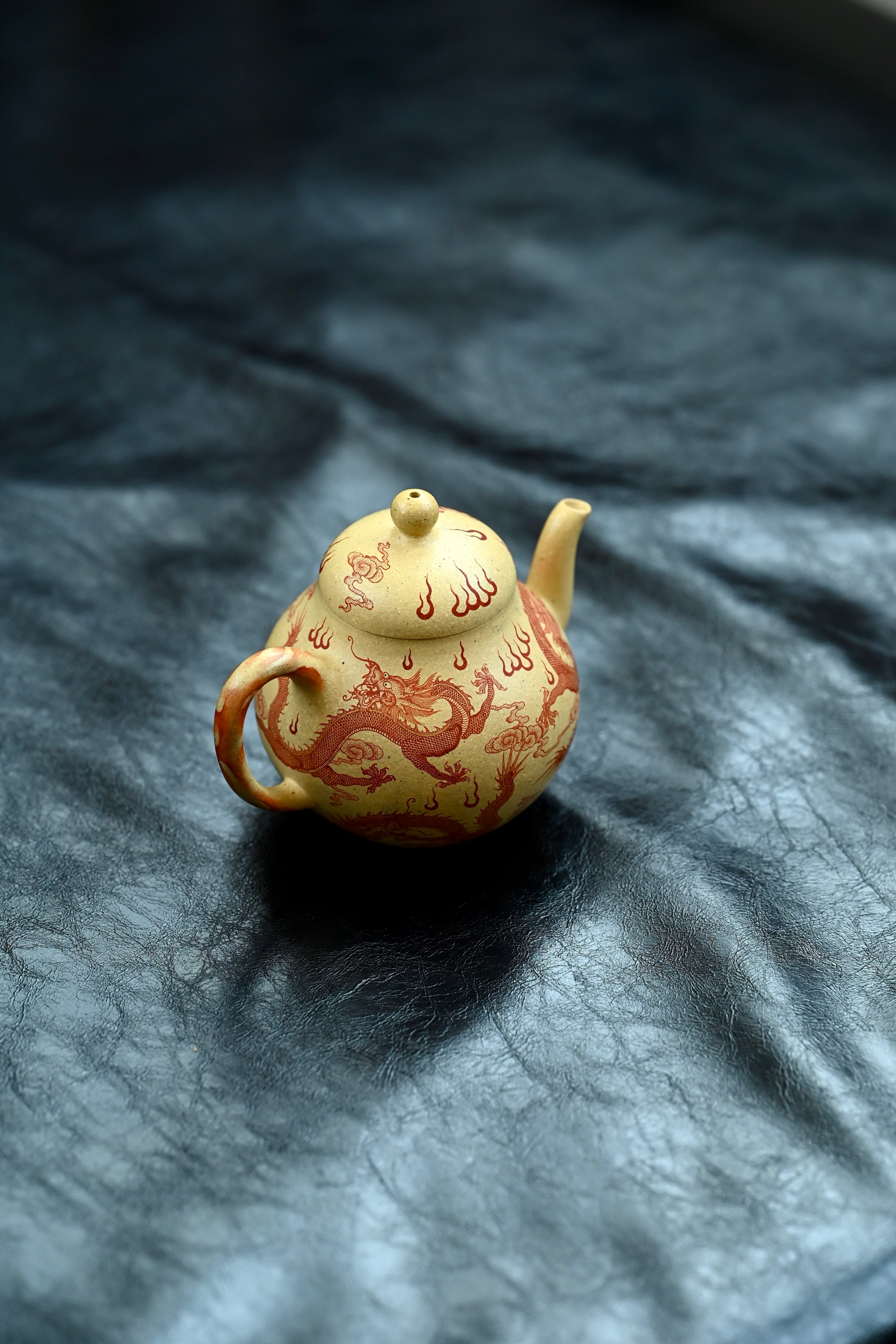 龙耀前程·五条龙·原创作品 /卓金工匠顶级矾红作品 /容量150cc/原矿段泥