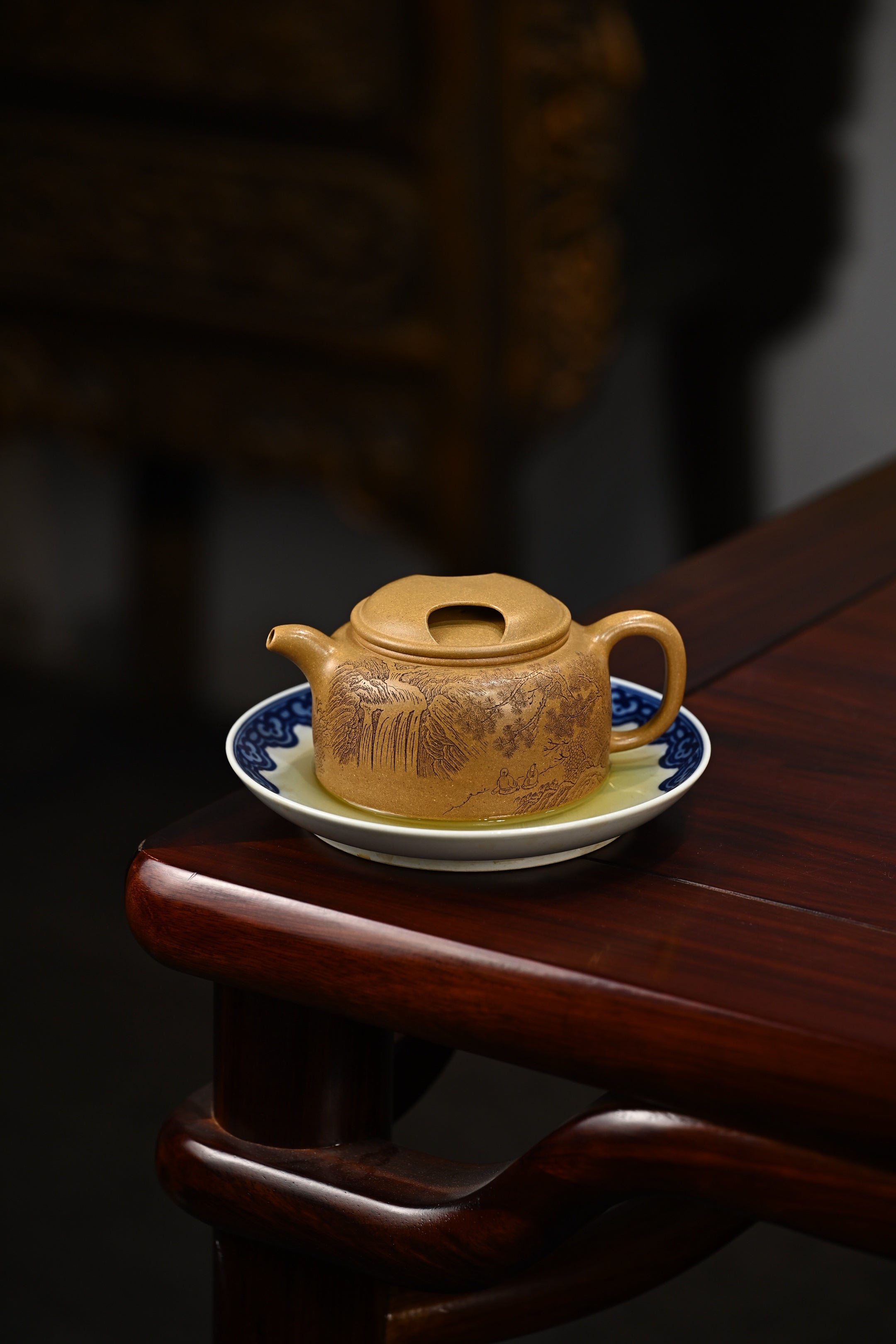 牛盖莲子·全手工 /高工高卫萍作品 /容量330cc/原矿段泥