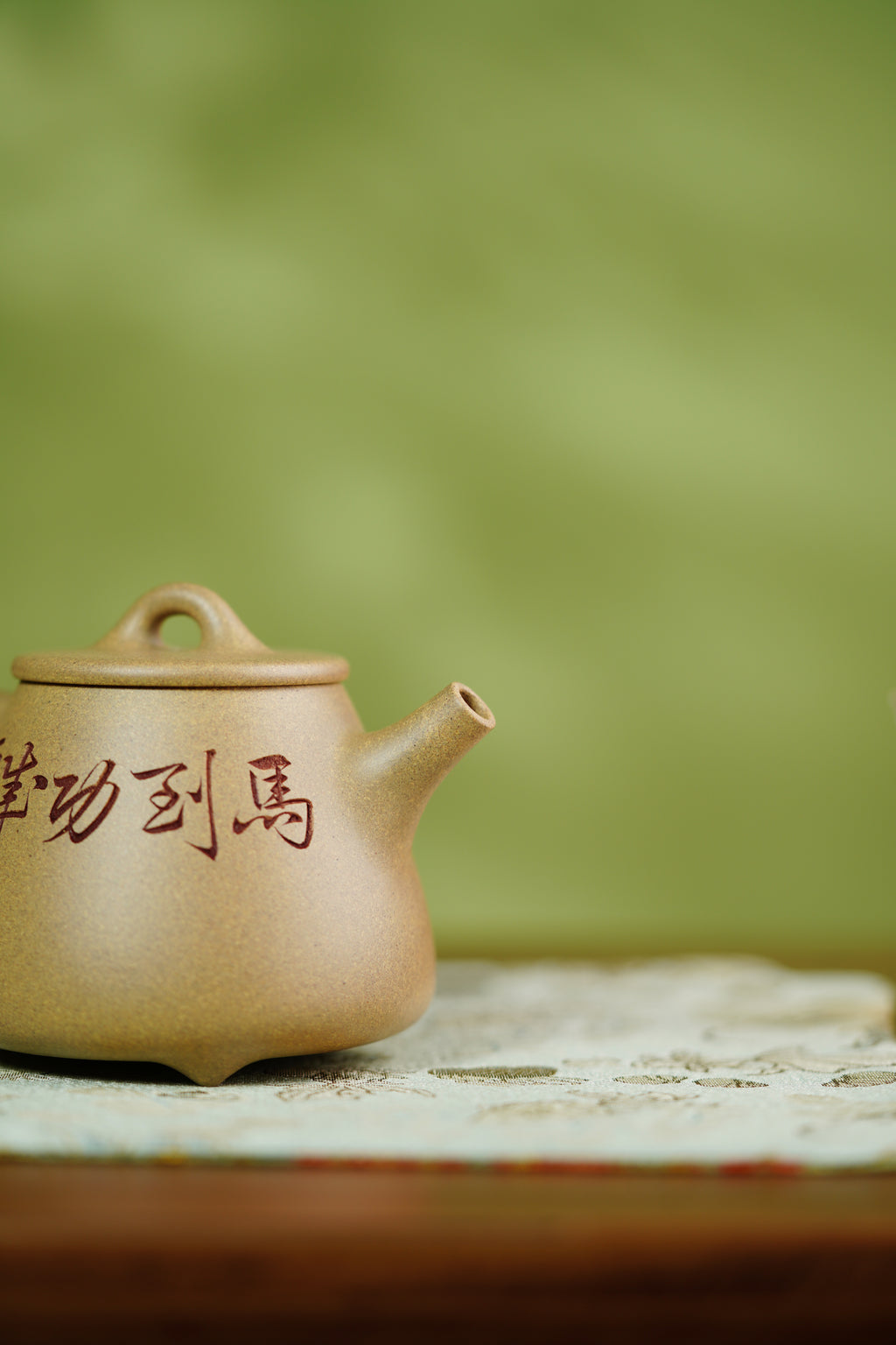 中华神刀·刻绘巅峰 杨喜雨大师顶流臻品·博物馆馆藏同款《高石瓢壶》十二生肖马 原矿优质段泥·230cc - ZishaTeapotChina