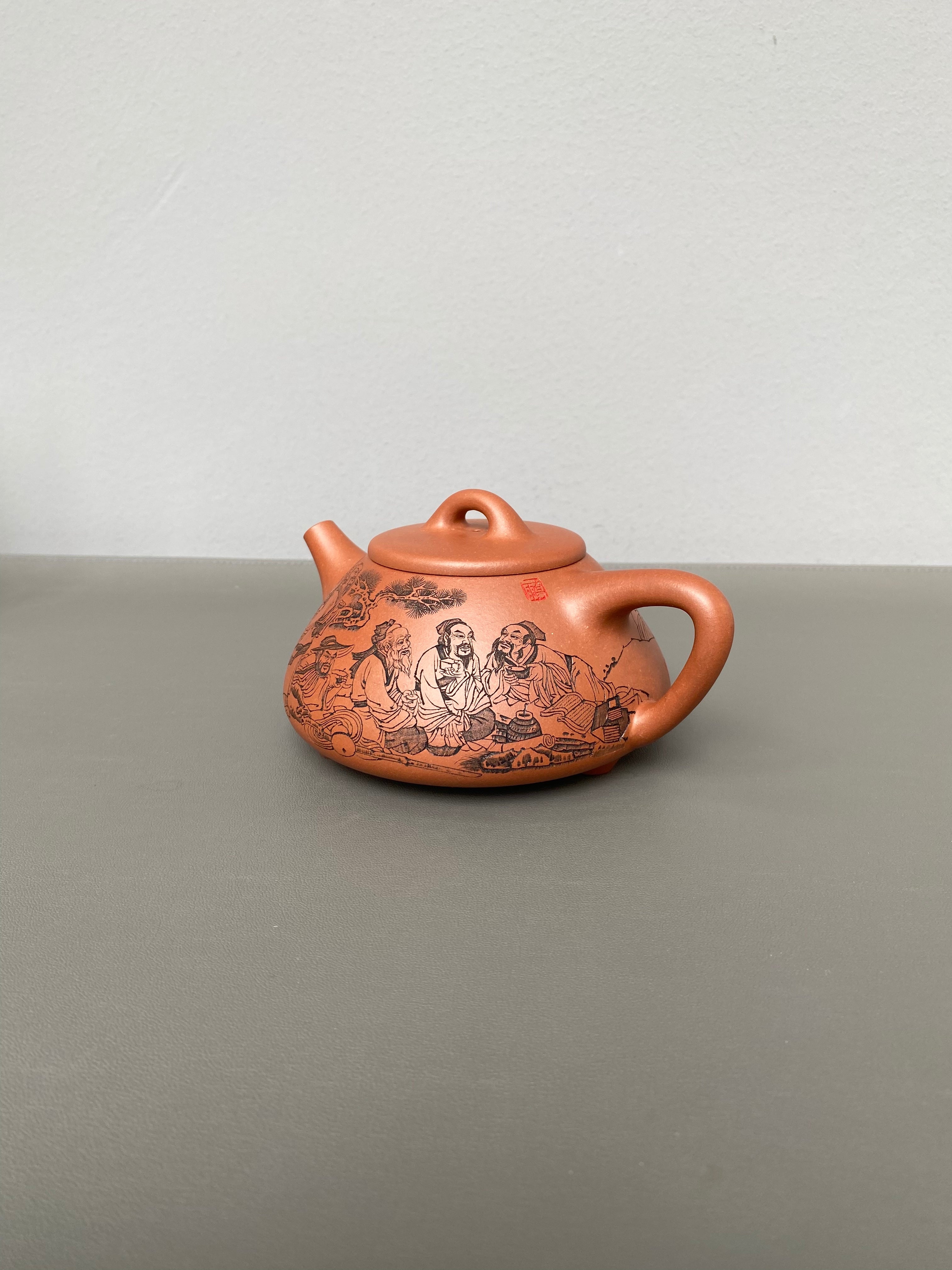 中华神刀·刻绘巅峰｜杨喜雨大师顶流臻品《石瓢·饮中八仙壶》原矿优质底槽清·410cc紫砂刻绘全能艺术名家·杨喜雨 亲工