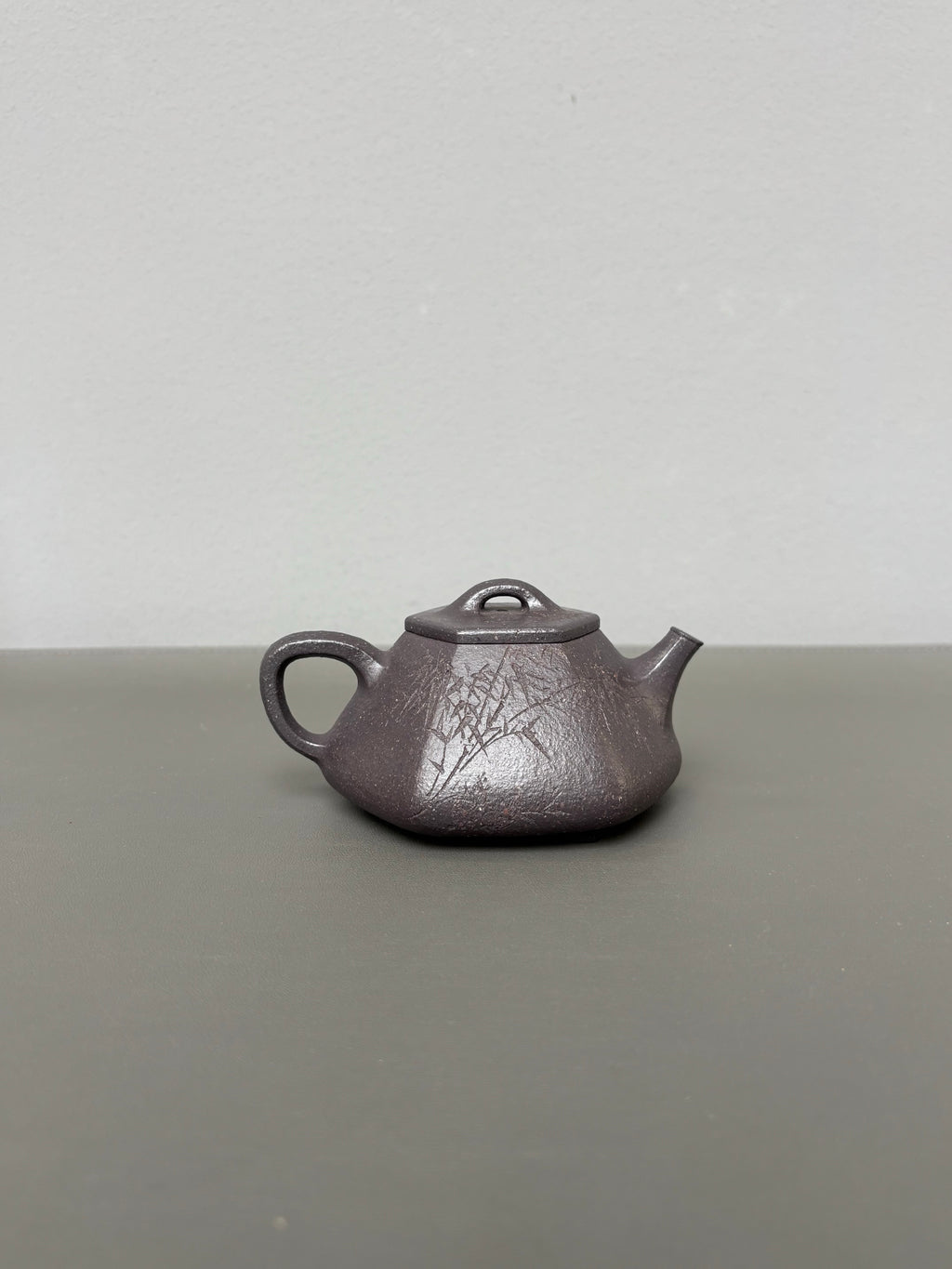 耿浩方壶 礼藏双绝🇨🇳 紫砂80后方器巨匠·耿浩巅峰之作《心舟石瓢壶》原矿极品天清泥·190cc