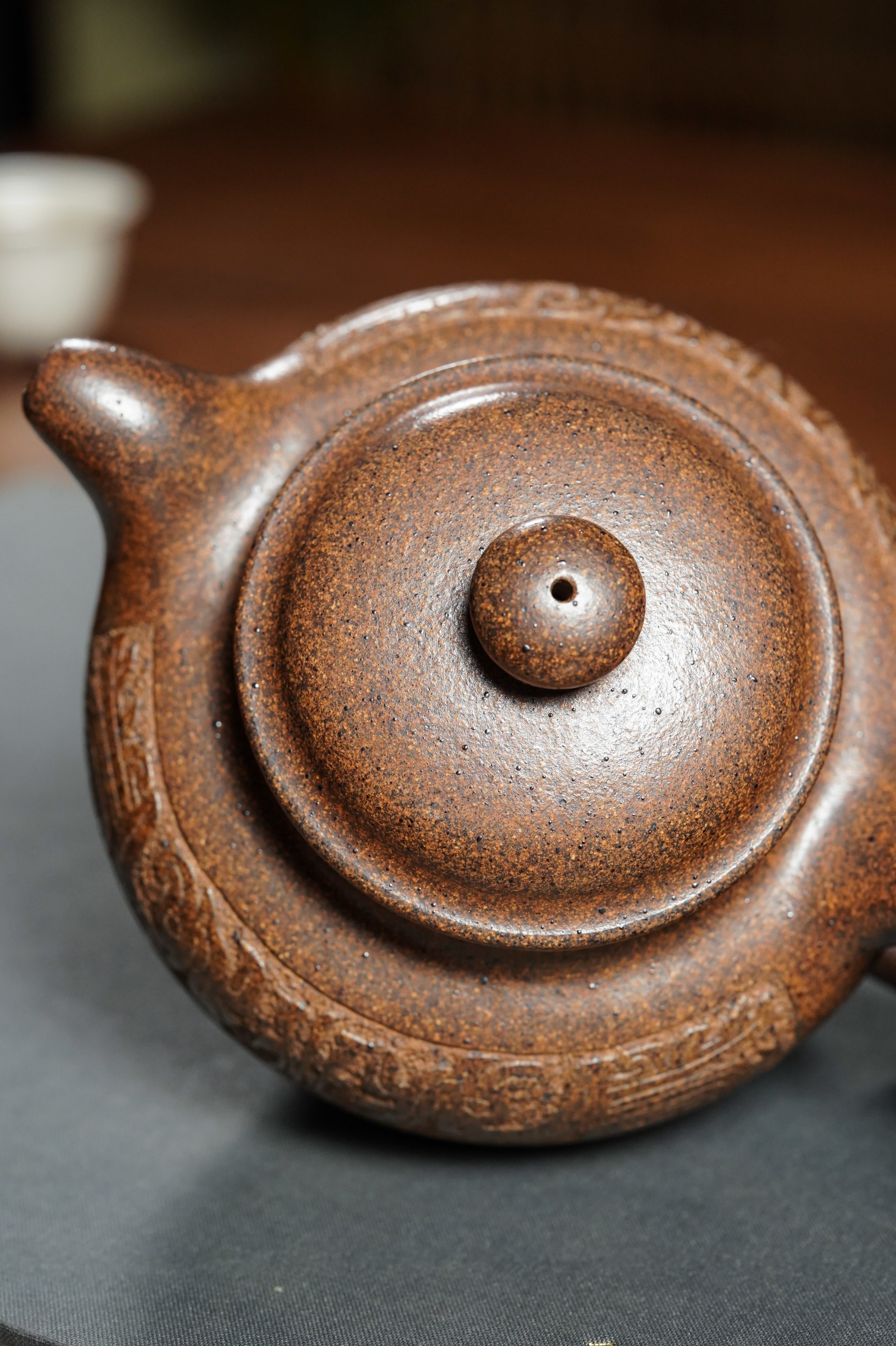 范泽锋大师高徒·省大师邱爽紫砂潜力重器【掇只壶】原矿优质黄金段柴烧·310cc