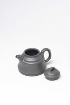 紫砂珍藏级精品｜省大师吴培林高徒·王雅丽 制【竹鼎壶】原矿优质天青泥·180cc