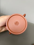 中华神刀·刻绘巅峰｜杨喜雨大师顶流臻品《秦权壶》原矿优质底槽清·260cc ——紫砂刻绘全能艺术名家·杨喜雨 亲工