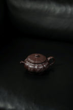 范大生嫡脉｜范秀芳制 范伟群装饰｜双省大师联诀紫砂臻品《菱花周盘壶》原矿优质紫泥·180cc（入册款代表作）