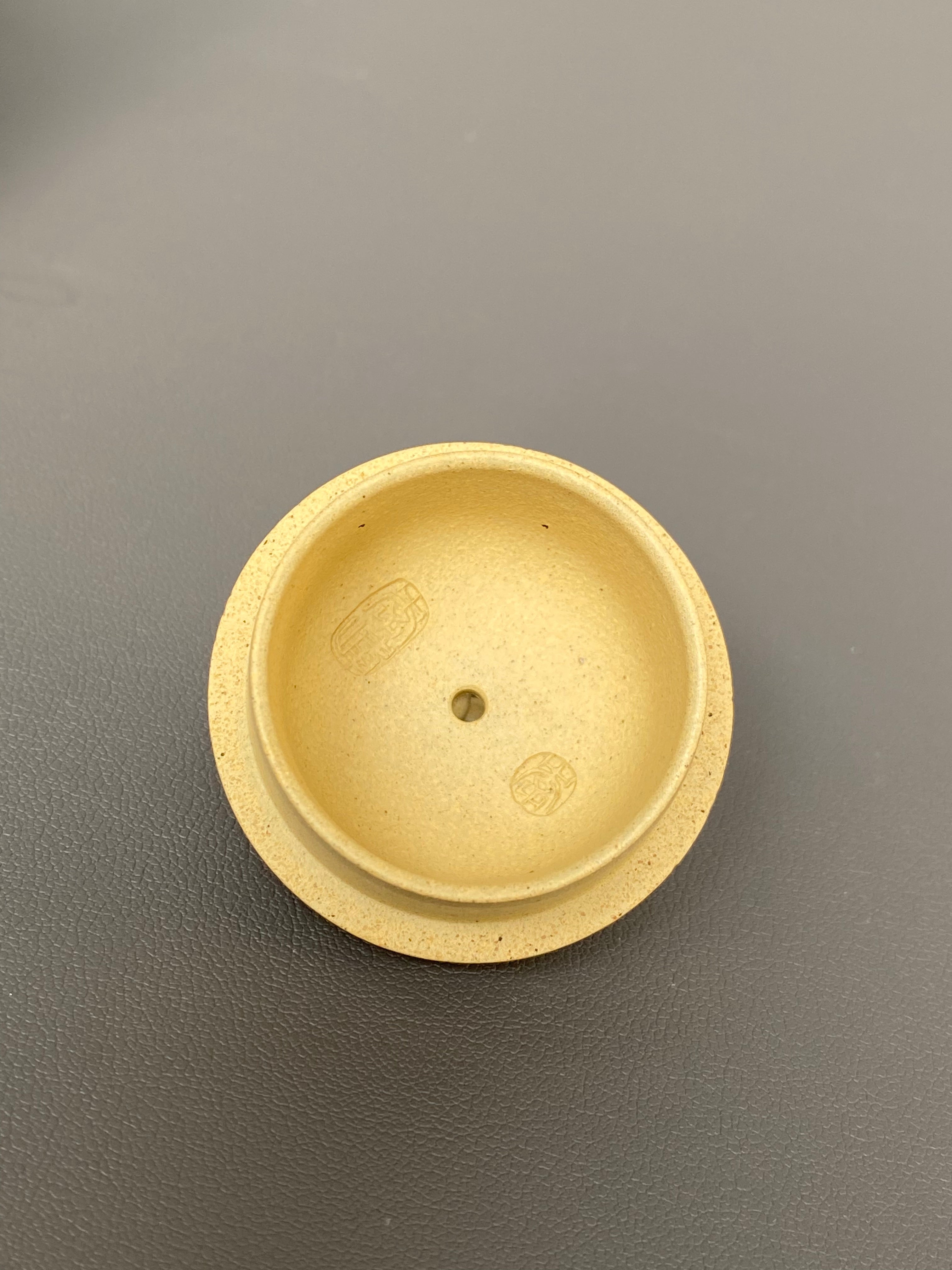 紫砂界陶刻艺术名家·李峰臻品《葫芦壶》原矿优质本山绿·180cc ——国大师吴鸣高徒·李峰亲工