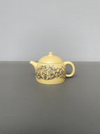 紫砂界陶刻艺术名家·李峰臻品《矮秦权壶》原矿优质本山绿·160cc ——国大师吴鸣高徒·李峰亲工