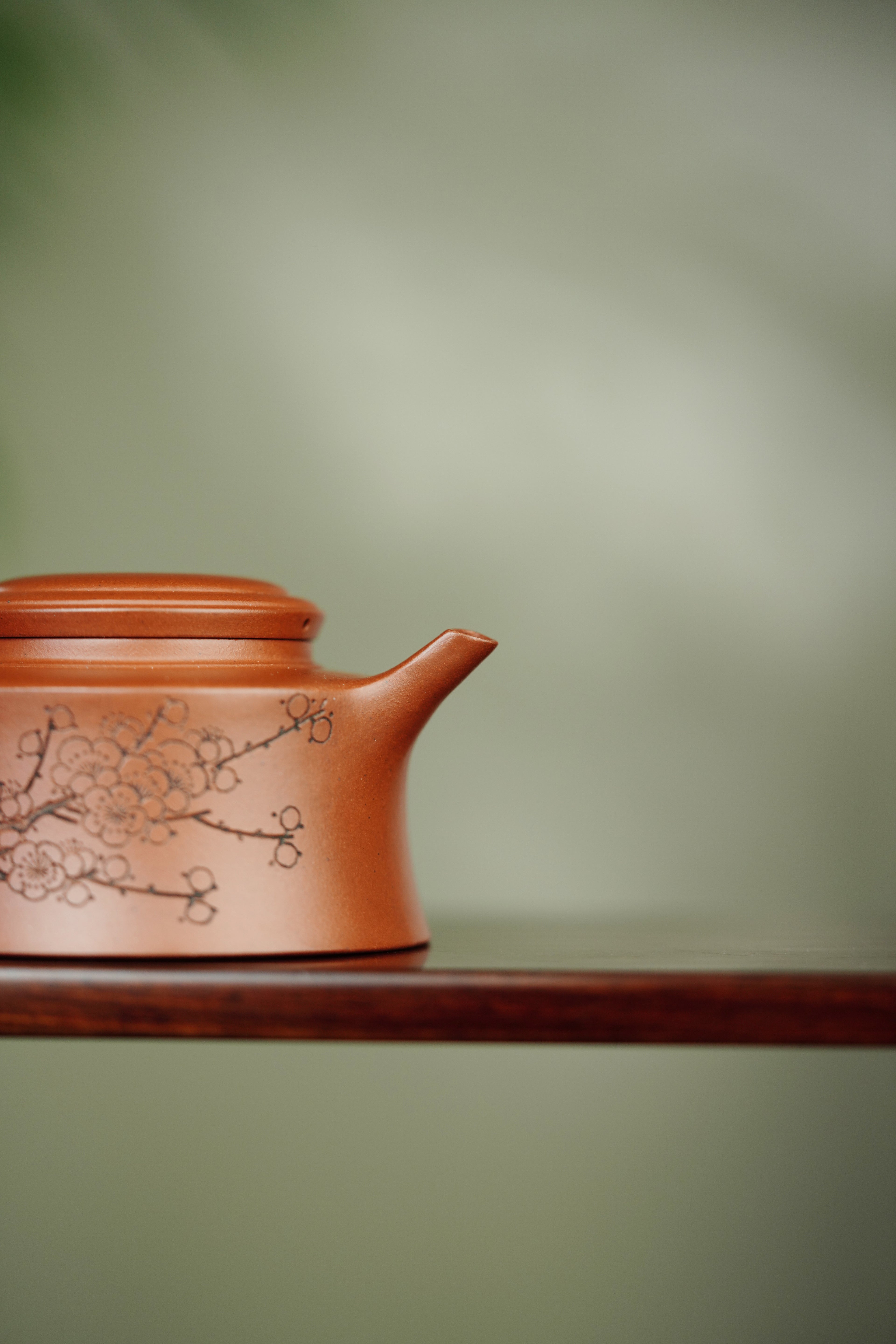 石陶紫砂 礼藏至尊  紫砂界当代梅王·朱炳浩(石陶）本工巅峰臻品《寒江壶》原矿优质底槽清·130cc