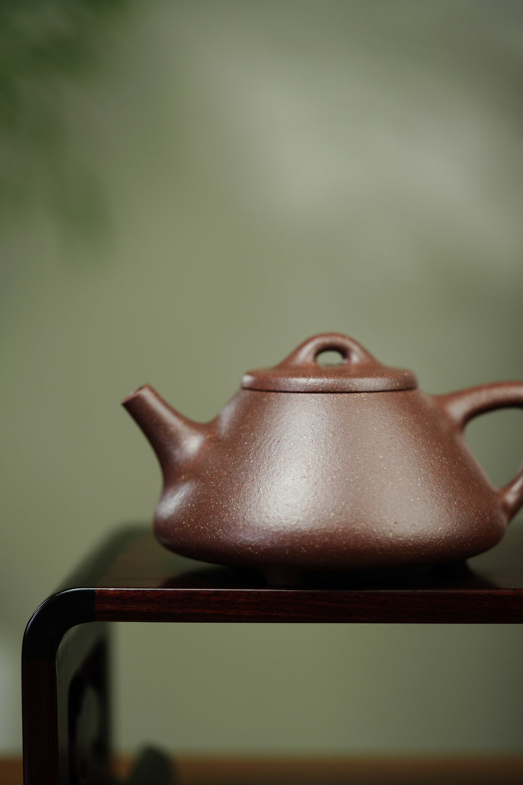 范泽锋高徒·邱爽紫砂潜力重器《子冶石瓢壶》原矿优质紫玉金砂·220cc ——江苏省级大师·邱爽 亲制