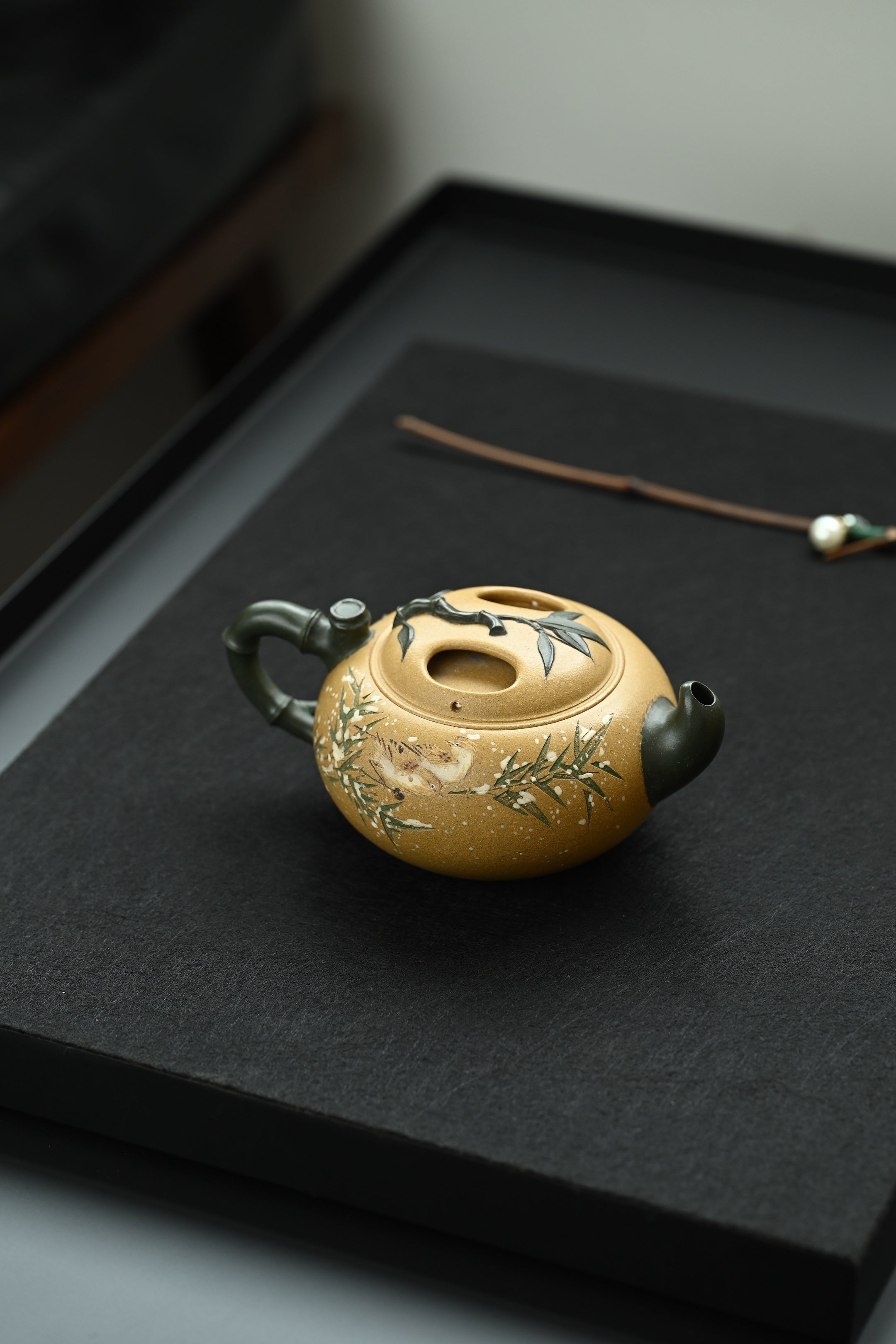 竹趣牛盖·全手工 （双证书）中央美院教授李洪亮装饰(师从李可染） /容量230cc/原矿段泥