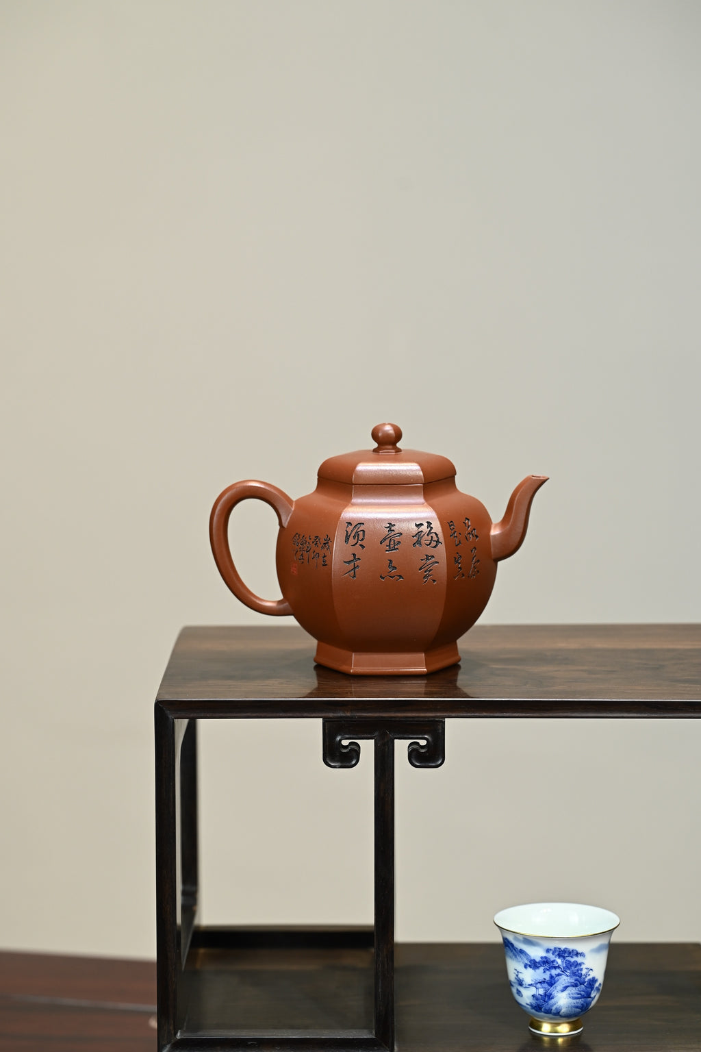 高士·全手工（省大师桑黎兵刻绘+双证书）紫砂十二精英之首，省大师桑黎兵儿子桑崧杰作品容量350cc/特级红泥