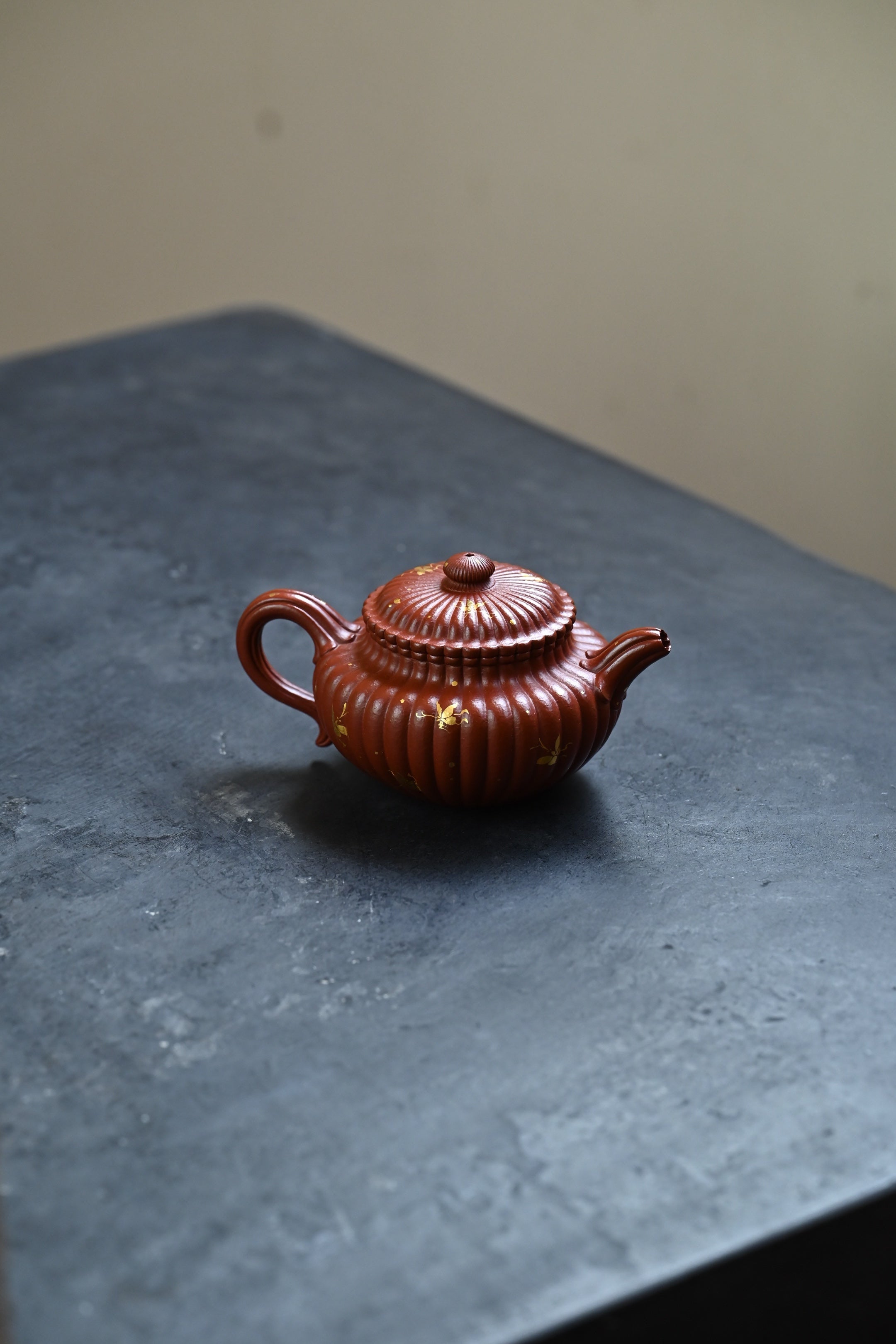 筋纹仿古· 全手工 大拍陶手雷罡作品（师承范伟群）/容量230cc/朱泥炝金