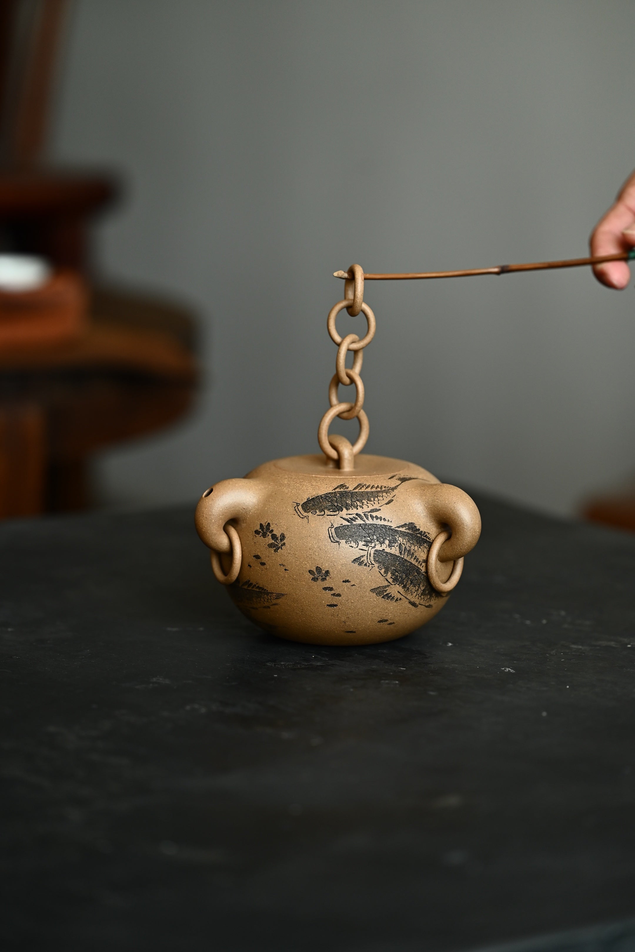 搏浪锥·全手工 大拍陶手朱朝辉作品（师承陈国良大师） 陶刻大赛金奖吴志军装饰（师承毛国强大师）容量530cc/极品段泥