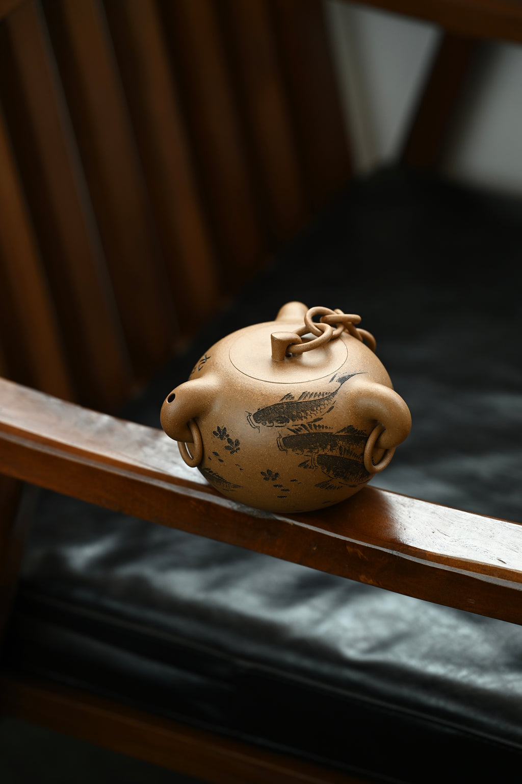 搏浪锥·全手工 大拍陶手朱朝辉作品（师承陈国良大师） 陶刻大赛金奖吴志军装饰（师承毛国强大师）容量530cc/极品段泥