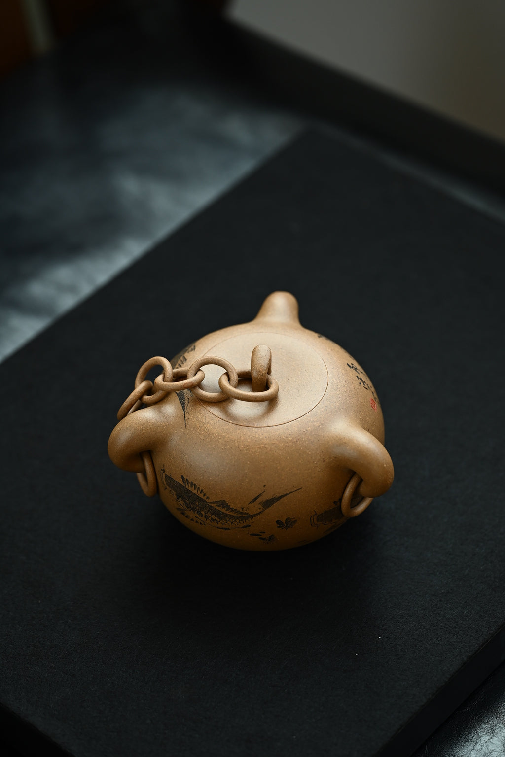 搏浪锥·全手工 大拍陶手朱朝辉作品（师承陈国良大师） 陶刻大赛金奖吴志军装饰（师承毛国强大师）容量530cc/极品段泥